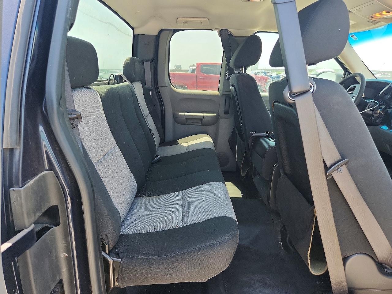 2007 Chevrolet Silverado C1500 Blue vin: 2GCEC19C971646555