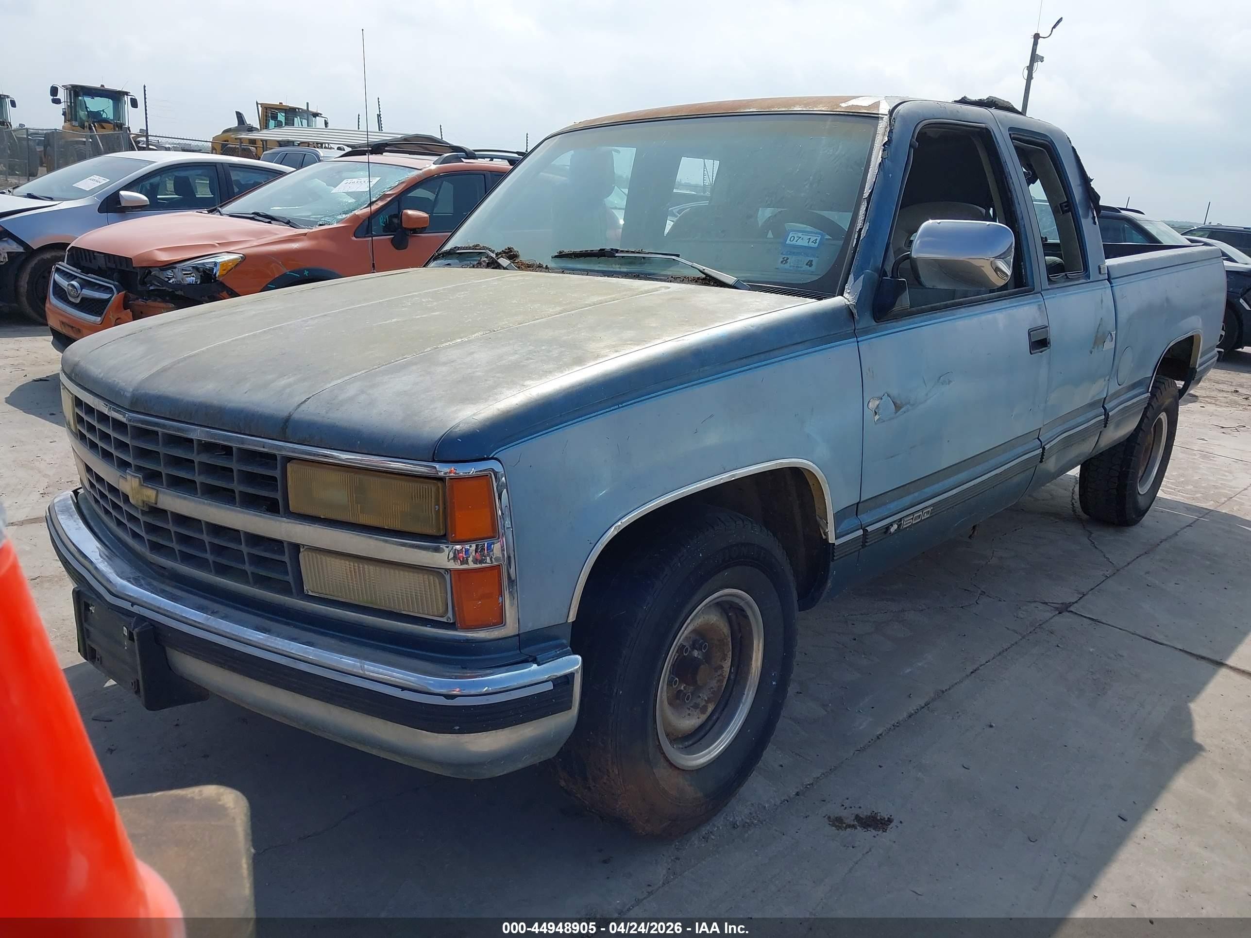 1992 Chevrolet Gmt-400 C1500 Blue vin: 2GCEC19H2N1217055
