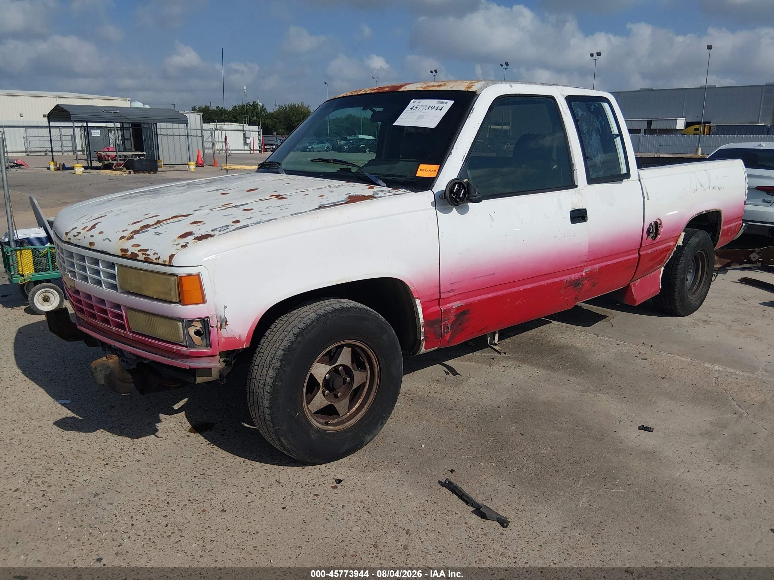 1993 Chevrolet Gmt-400 C1500 White vin: 2GCEC19H2P1257378