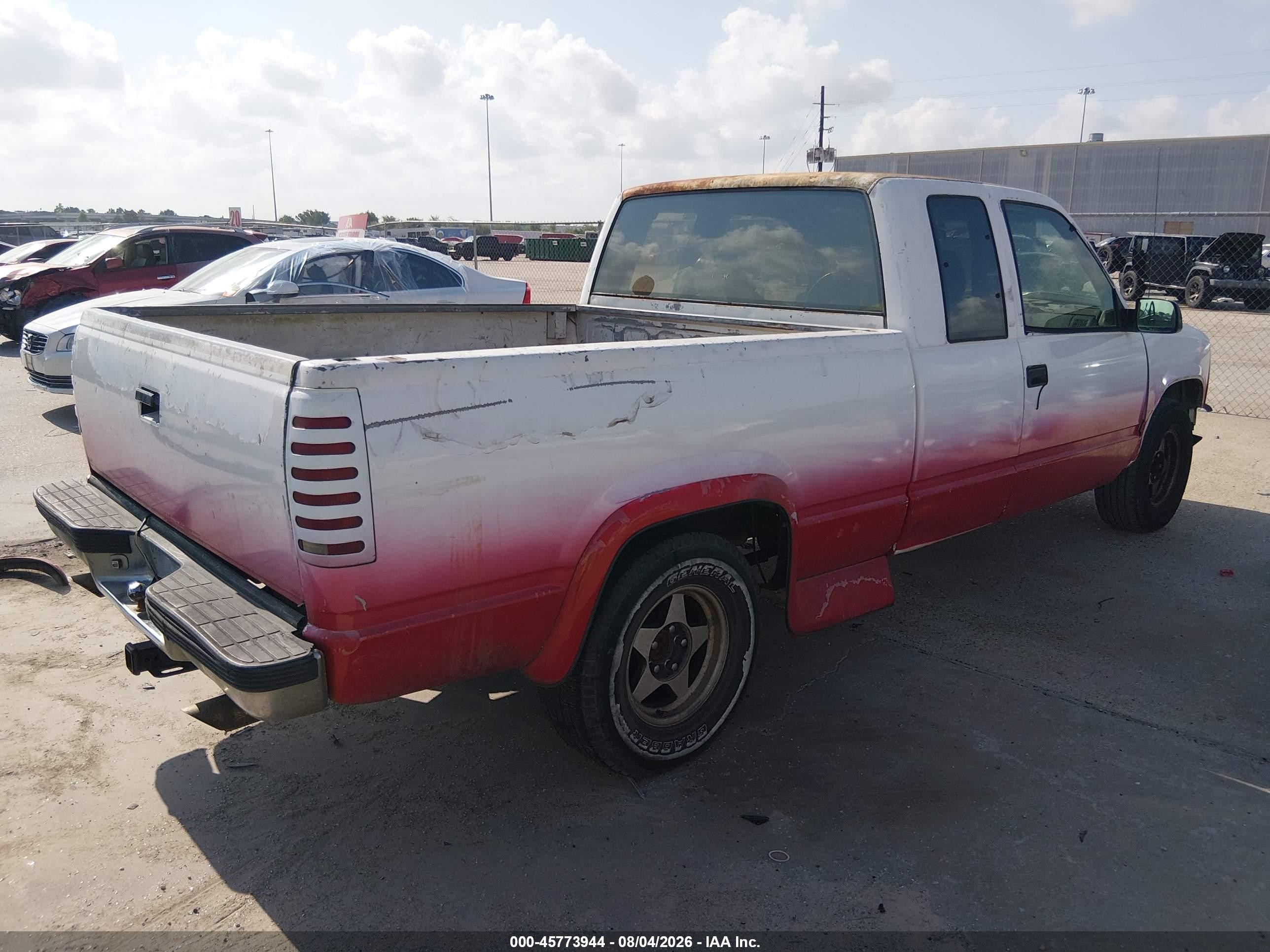 1993 Chevrolet Gmt-400 C1500 White vin: 2GCEC19H2P1257378