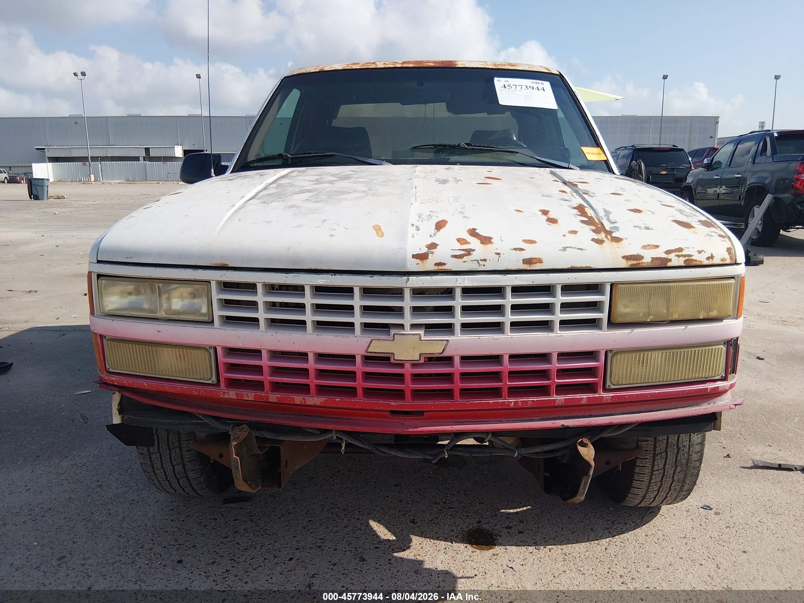 1993 Chevrolet Gmt-400 C1500 White vin: 2GCEC19H2P1257378