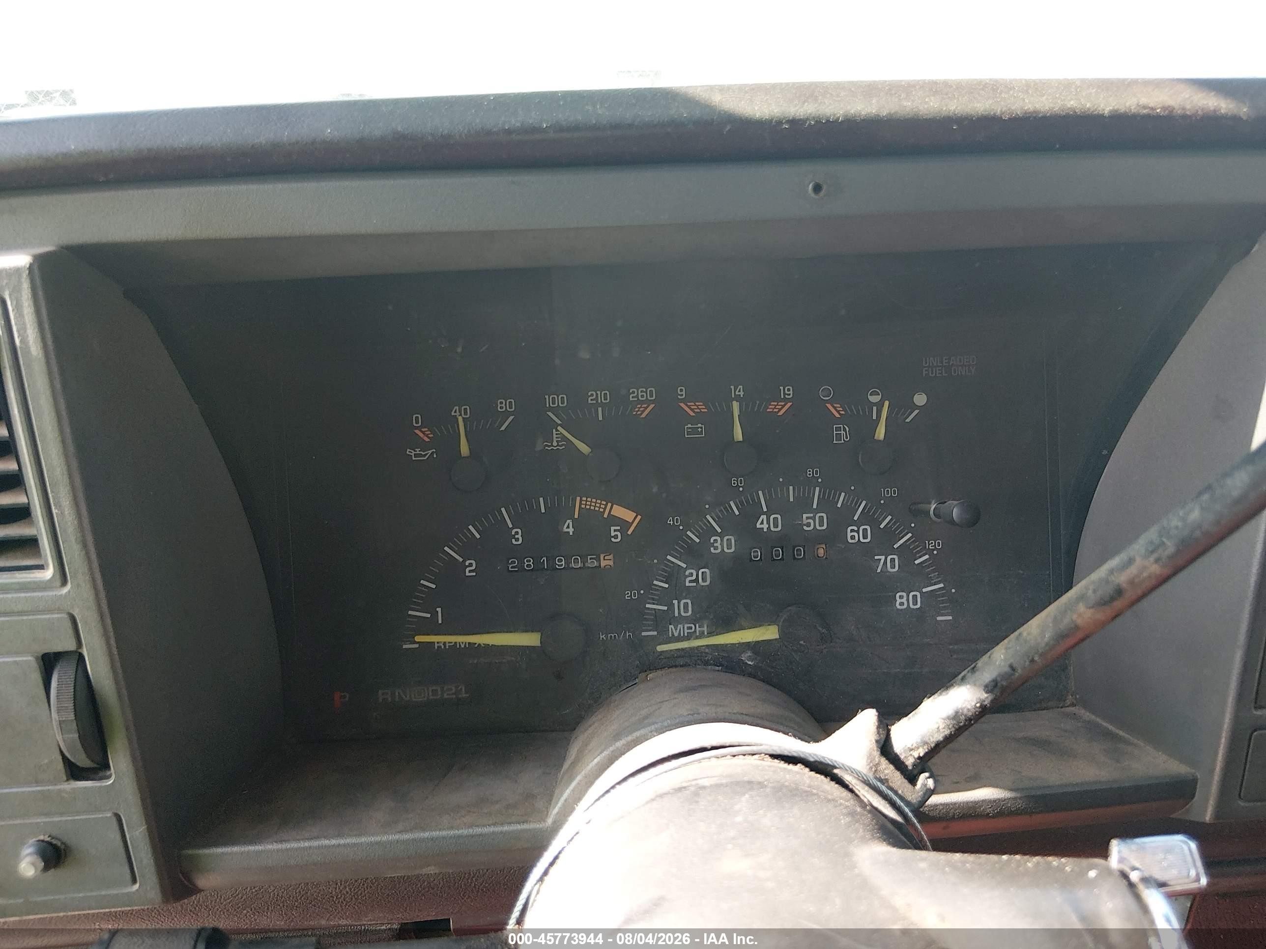 1993 Chevrolet Gmt-400 C1500 White vin: 2GCEC19H2P1257378