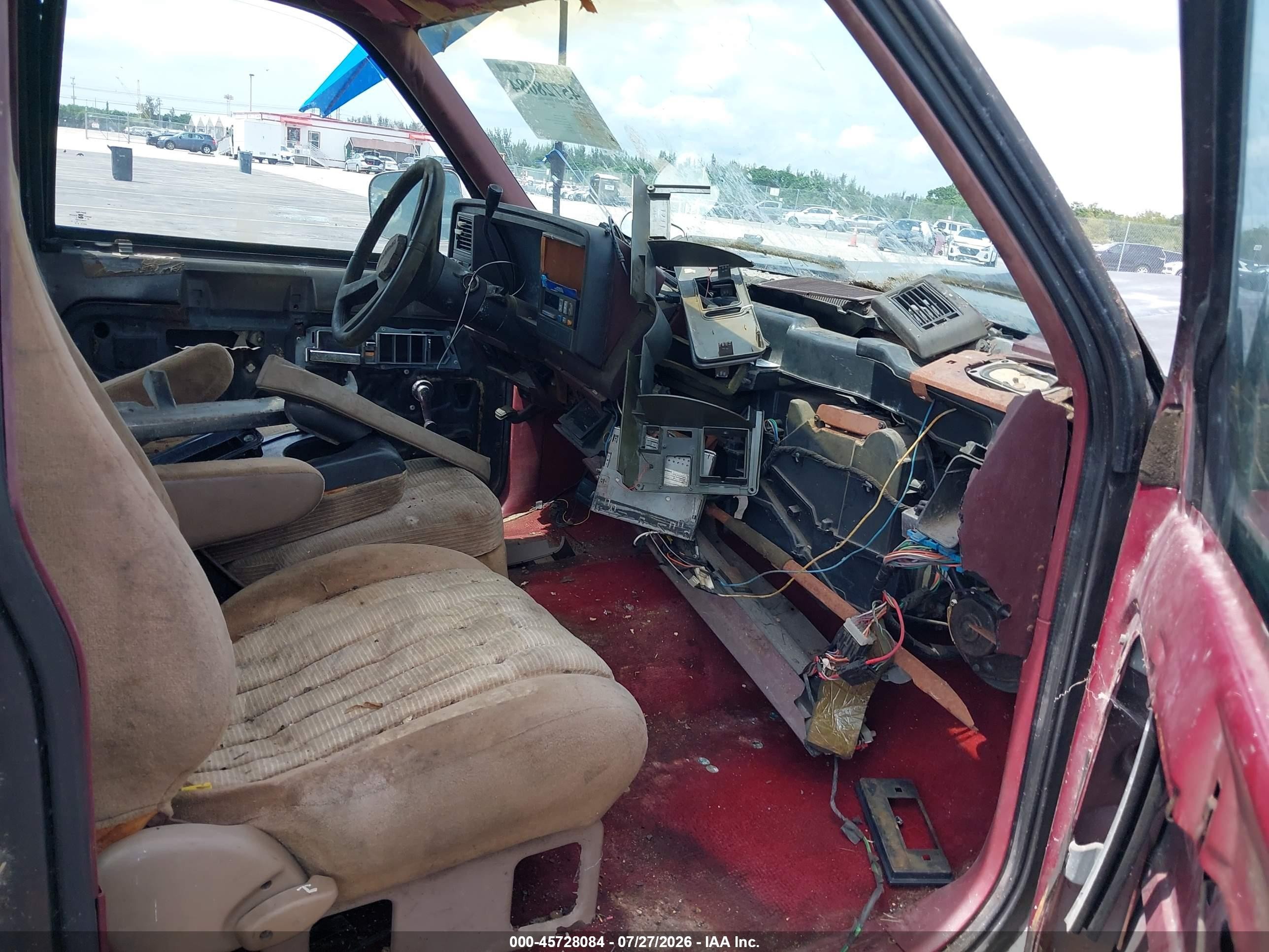 1992 Chevrolet Gmt-400 C1500 Серый vin: 2GCEC19H8N1201569