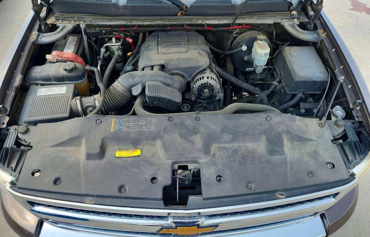 2008 Chevrolet Silverado C1500 Gray vin: 2GCEC19J381272833