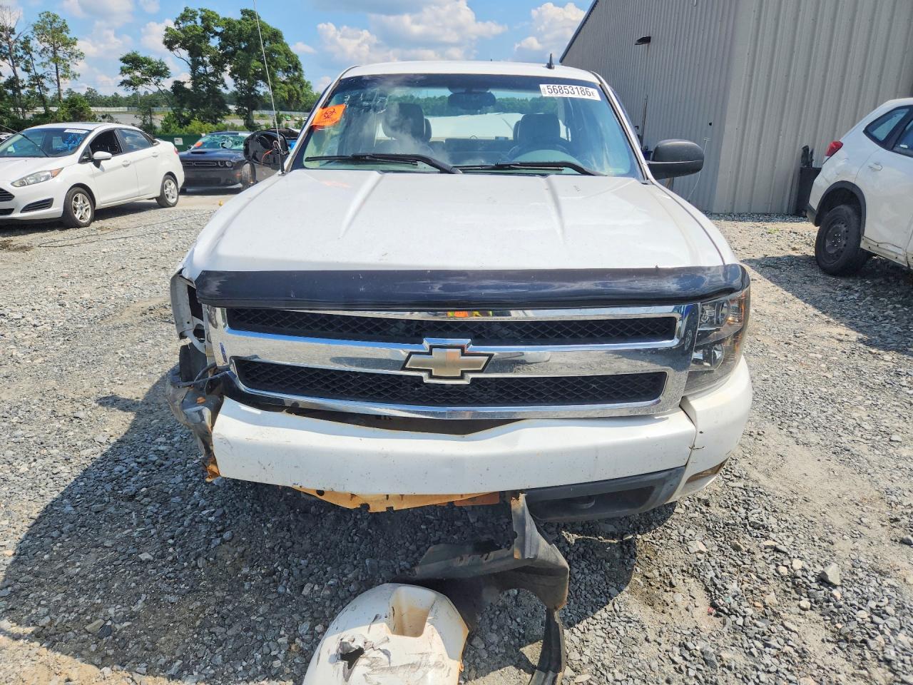 2007 Chevrolet Silverado C1500 White vin: 2GCEC19J671616234