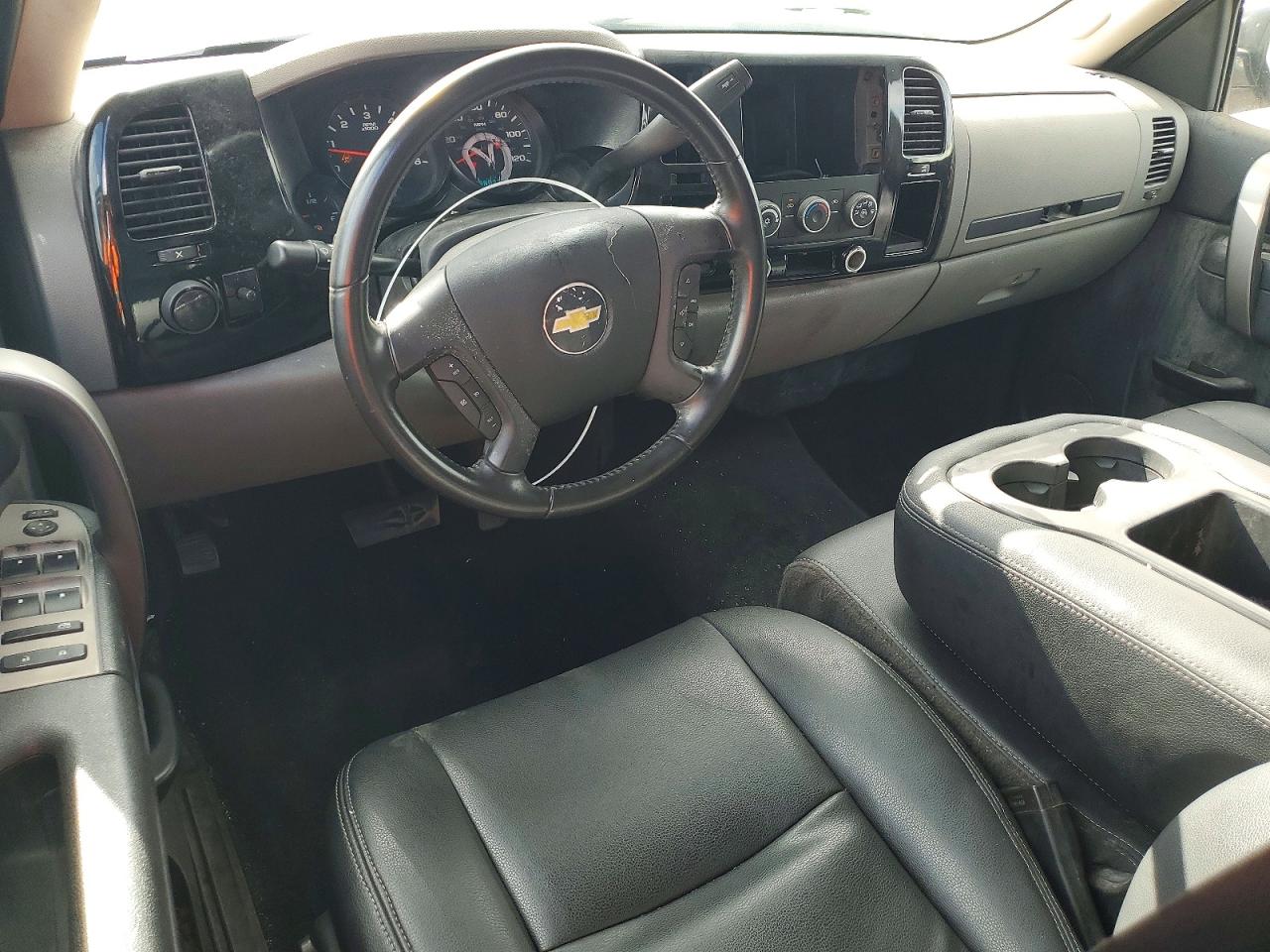 2008 Chevrolet Silverado C1500 Black vin: 2GCEC19J781238054