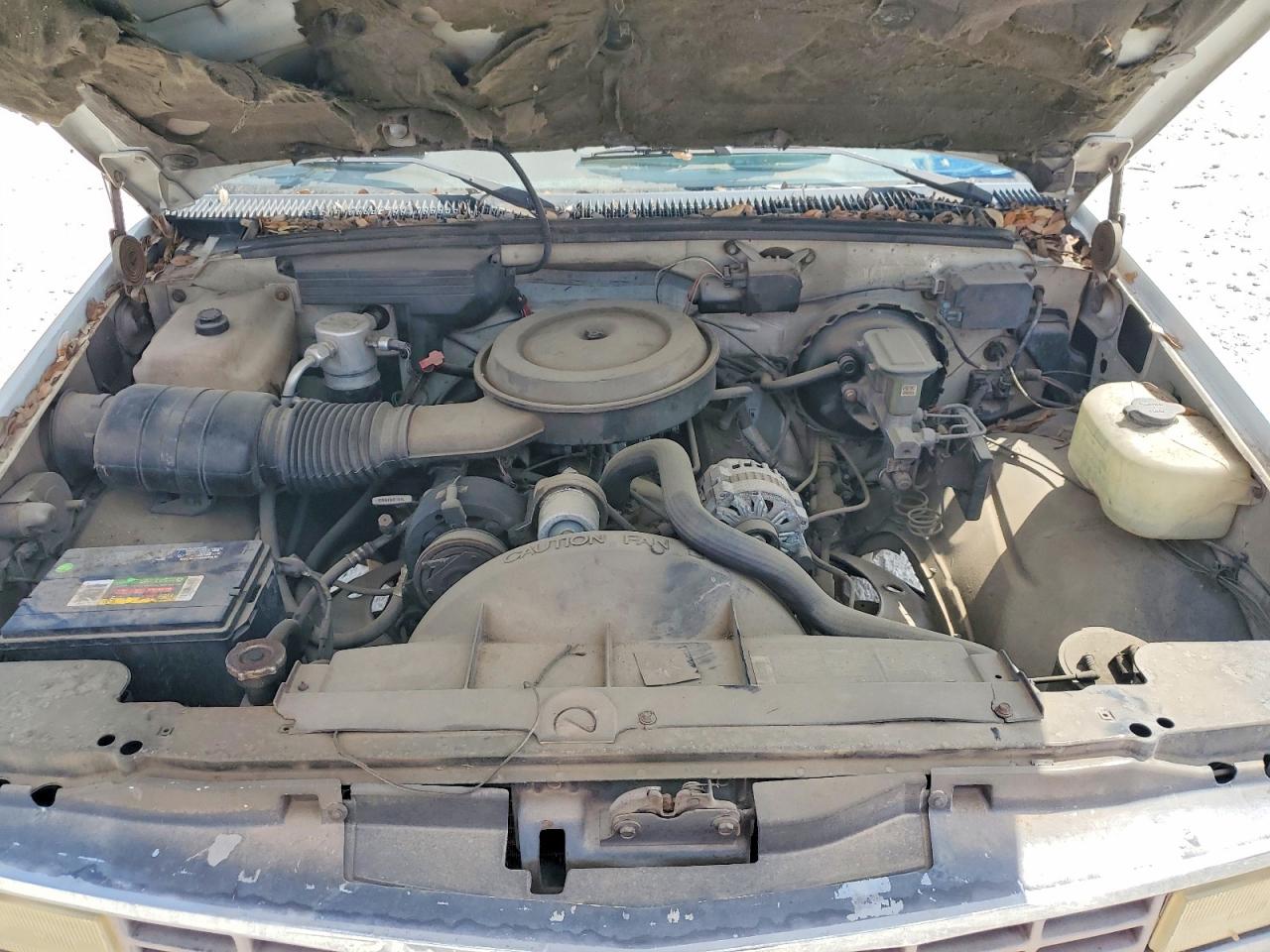 1991 Chevrolet Gmt-400 C1500 White vin: 2GCEC19K0M1149669