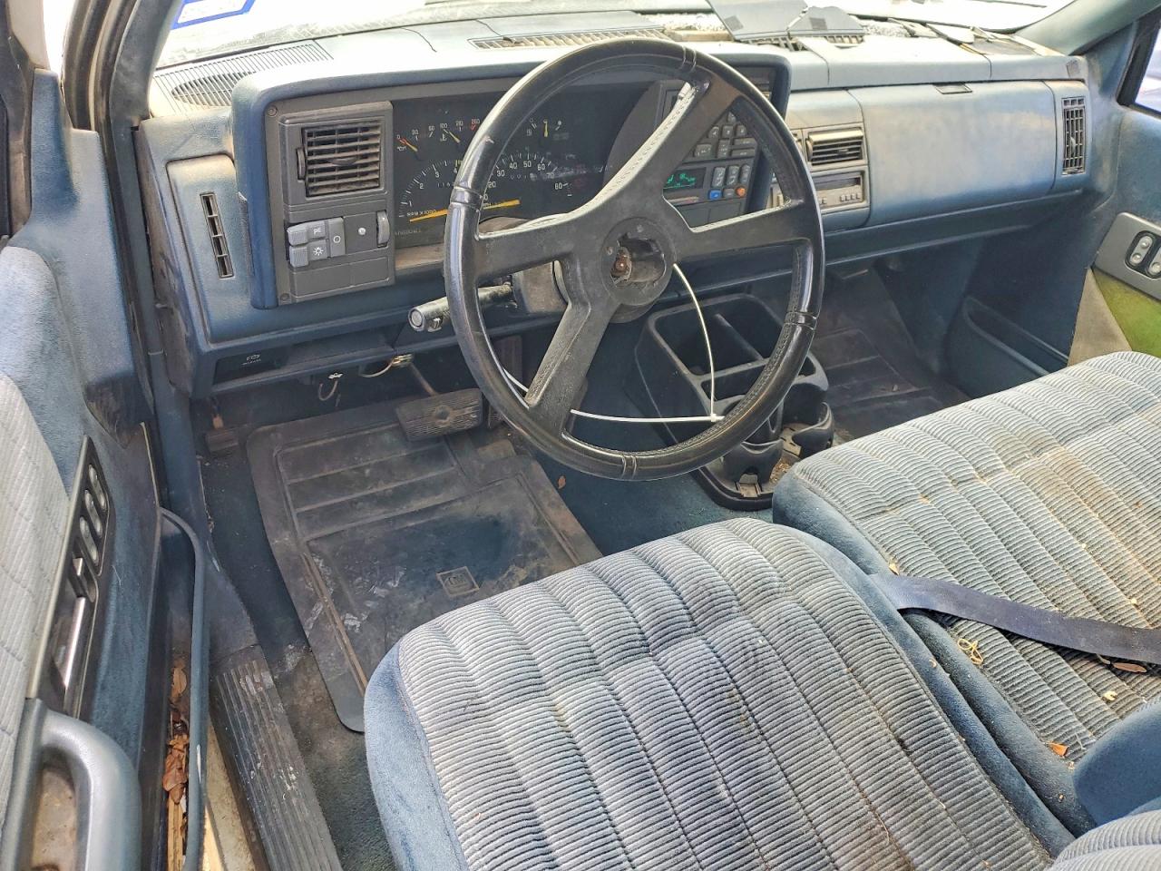 1991 Chevrolet Gmt-400 C1500 White vin: 2GCEC19K0M1149669
