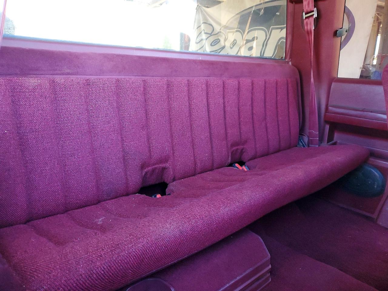 1989 Chevrolet Gmt-400 C1500 Burgundy vin: 2GCEC19K1K1239037