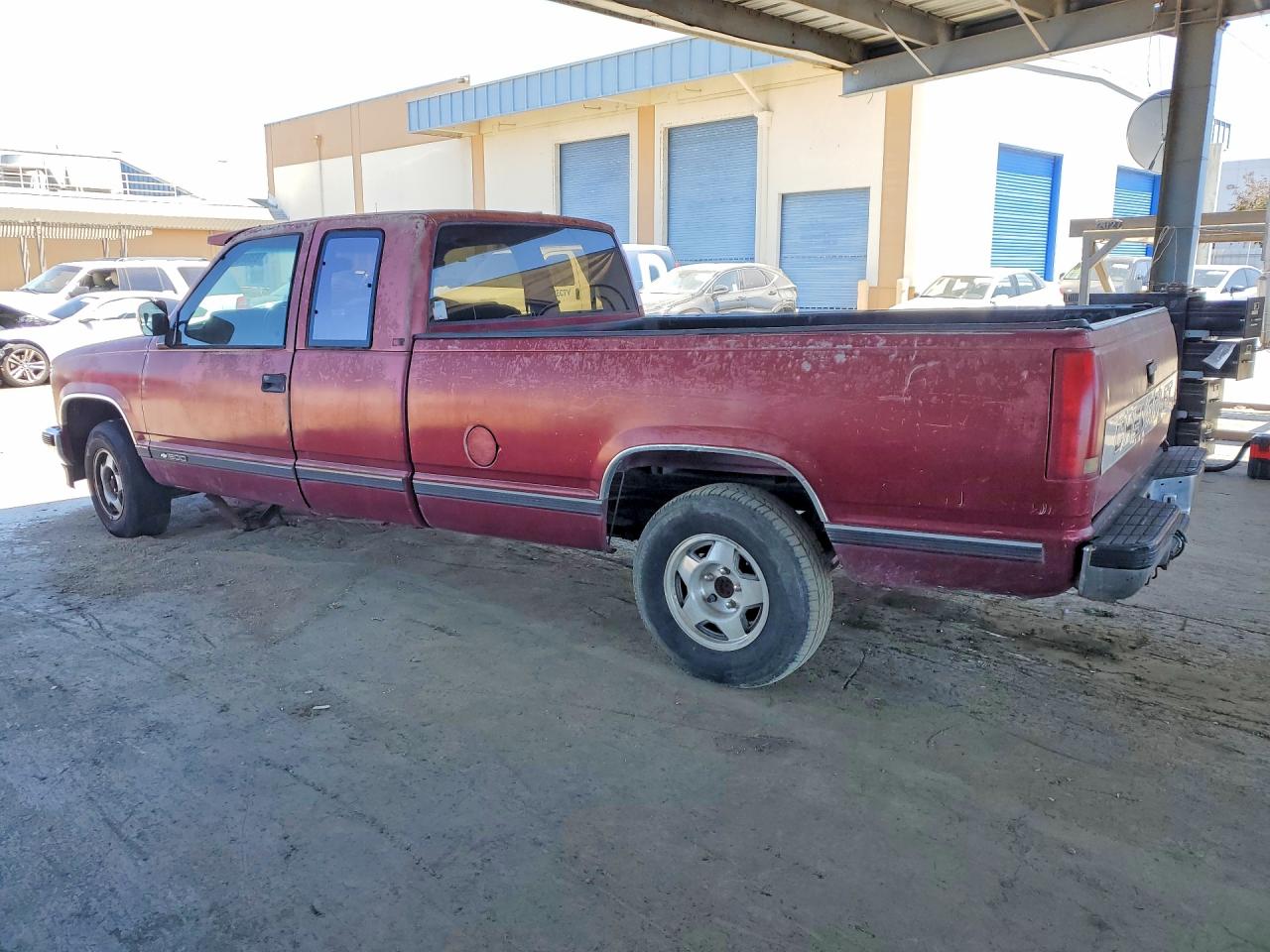 1989 Chevrolet Gmt-400 C1500 Burgundy vin: 2GCEC19K1K1239037