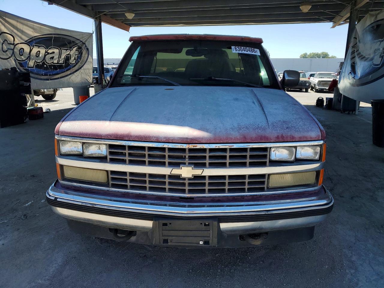1989 Chevrolet Gmt-400 C1500 Burgundy vin: 2GCEC19K1K1239037