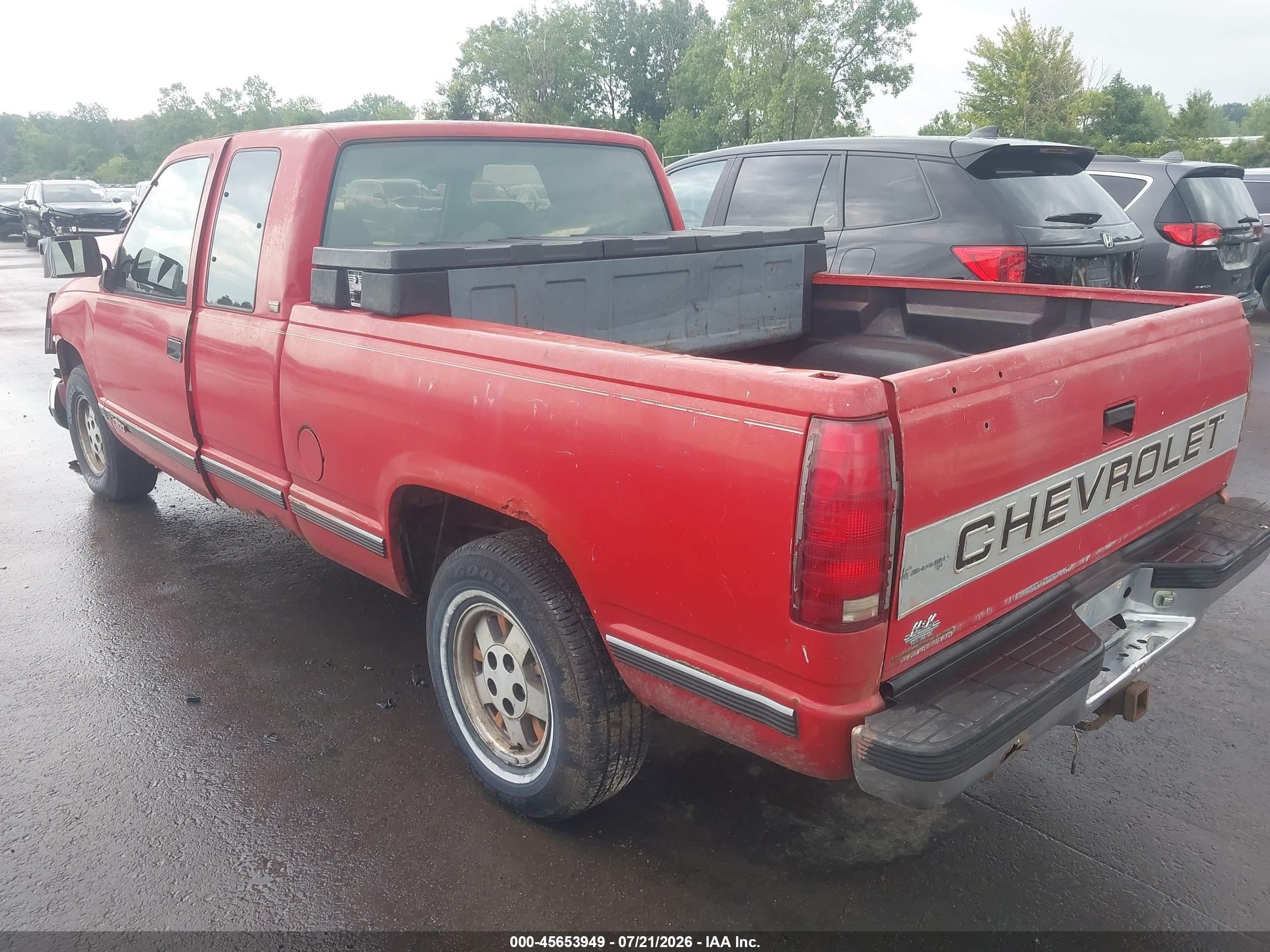 1993 Chevrolet Gmt-400 C1500 Red vin: 2GCEC19K1P1173287