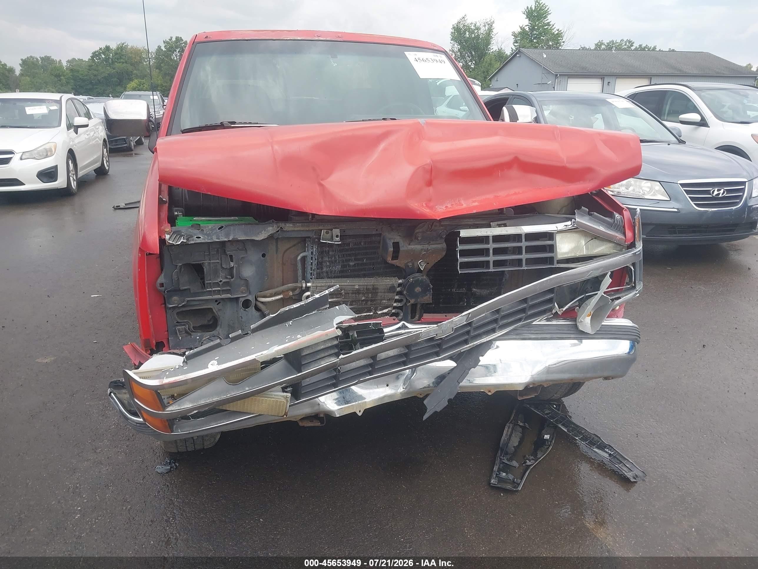 1993 Chevrolet Gmt-400 C1500 Red vin: 2GCEC19K1P1173287