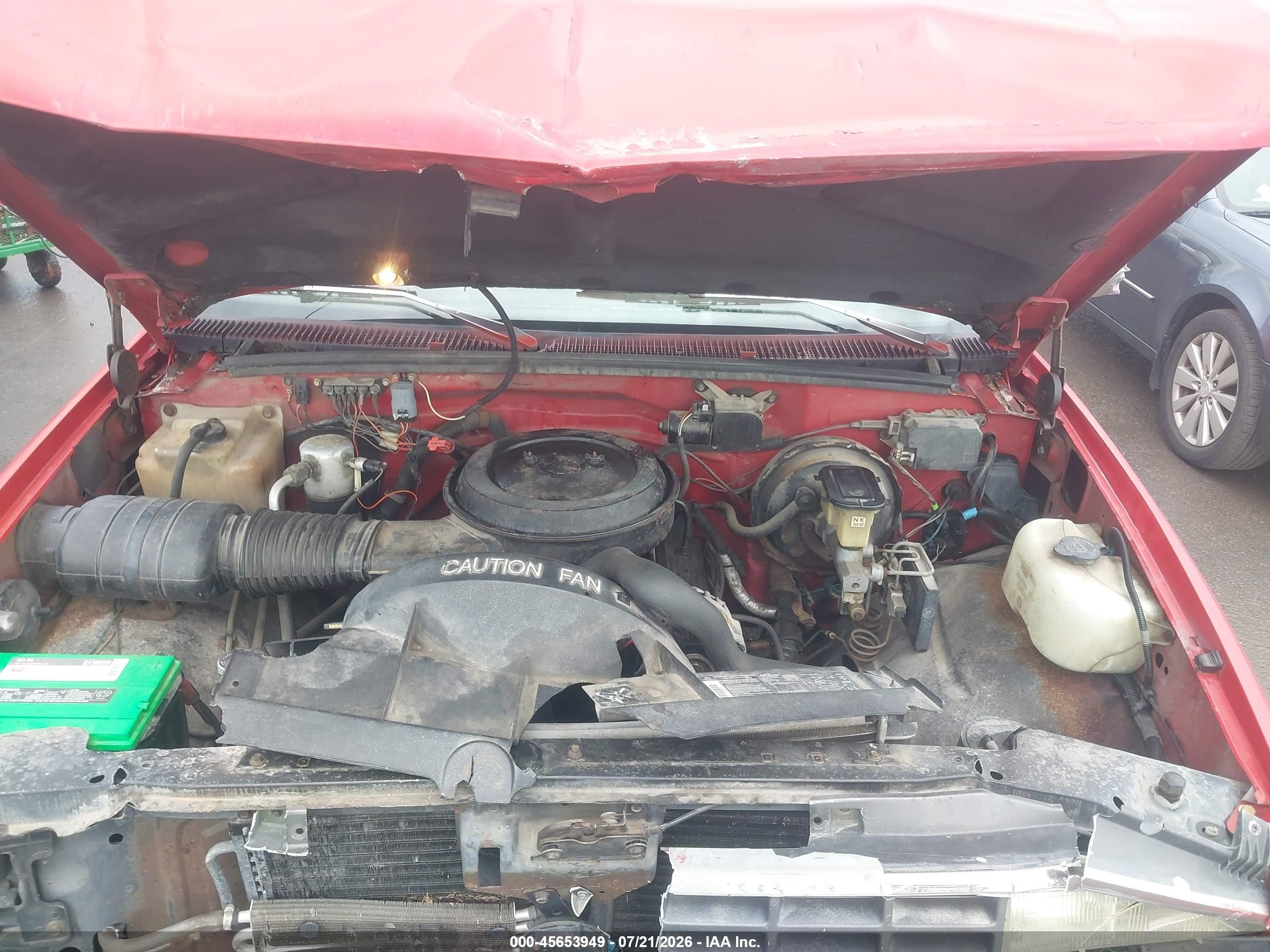 1993 Chevrolet Gmt-400 C1500 Red vin: 2GCEC19K1P1173287