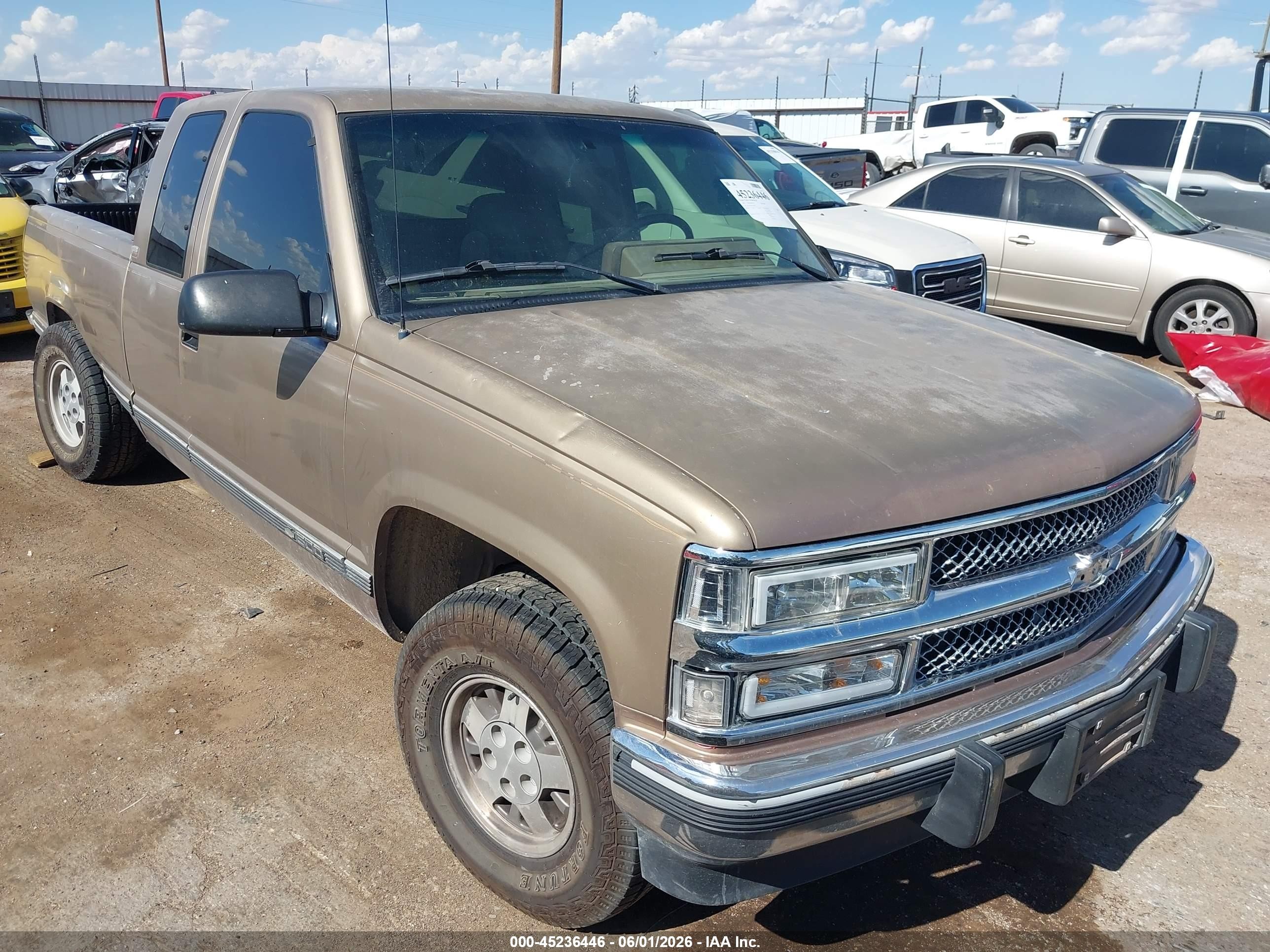 1994 Chevrolet Gmt-400 C1500 Gold vin: 2GCEC19K1R1230011