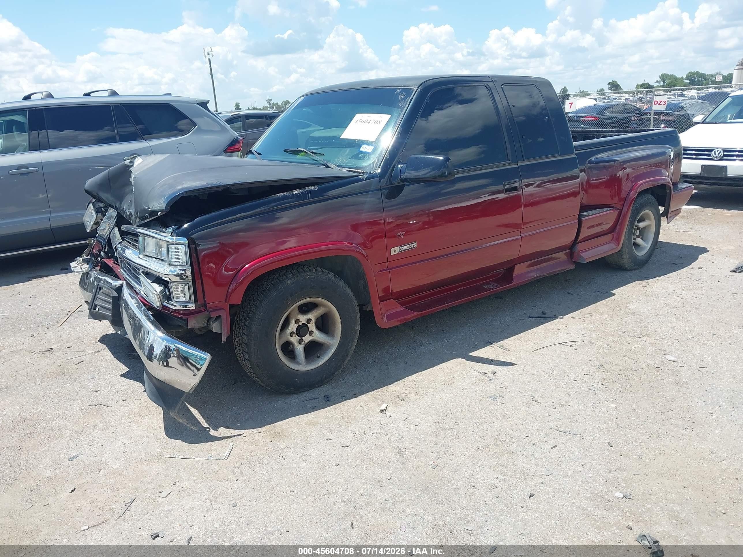 1995 Chevrolet Gmt-400 C1500 Burgundy vin: 2GCEC19K1S1153453