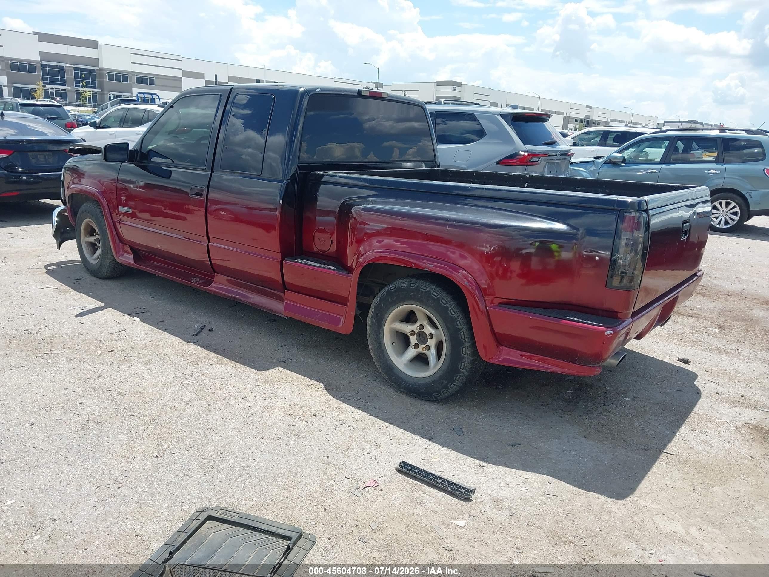 1995 Chevrolet Gmt-400 C1500 Burgundy vin: 2GCEC19K1S1153453