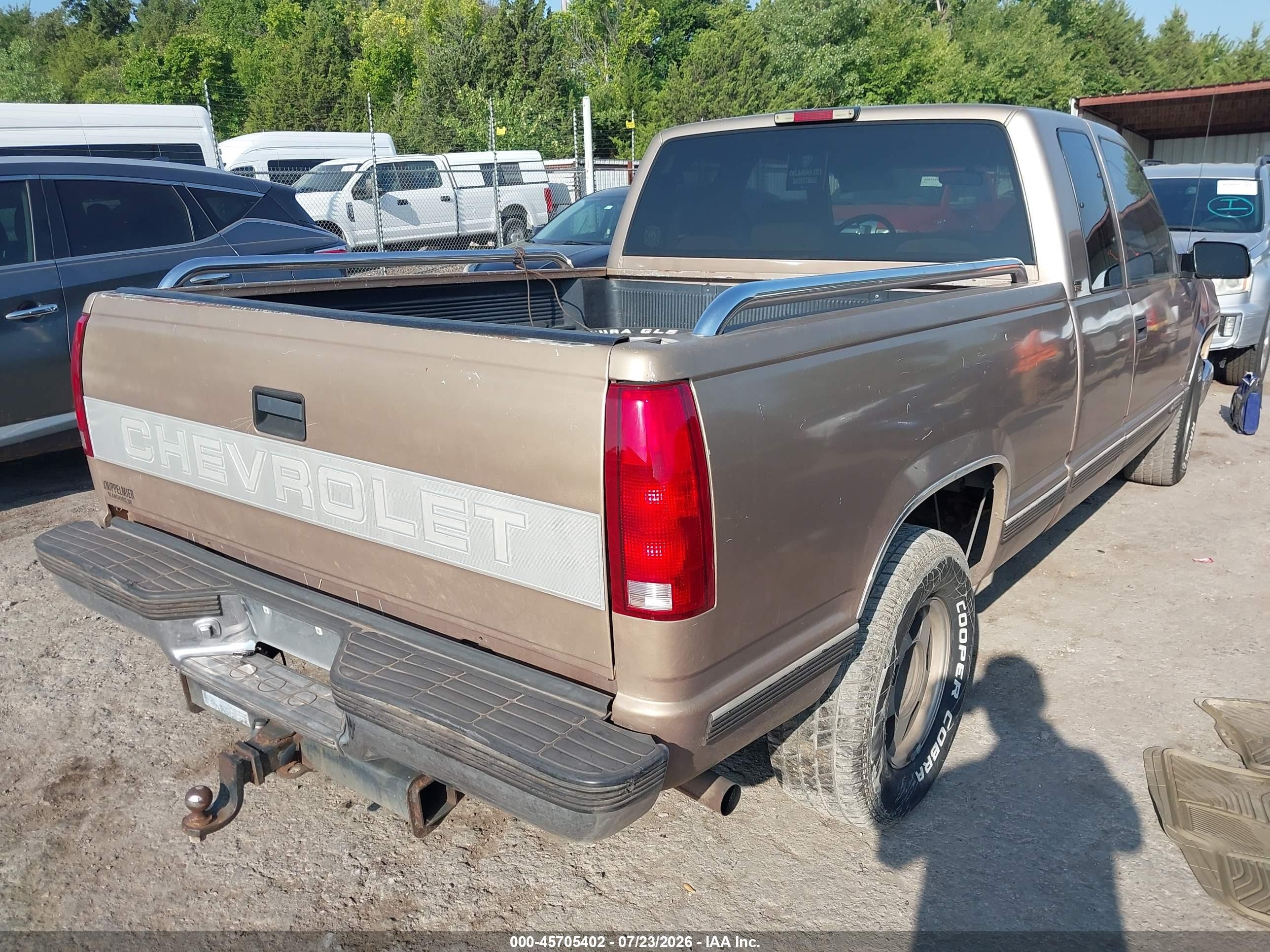 1995 Chevrolet Gmt-400 C1500 Beige vin: 2GCEC19K1S1215420