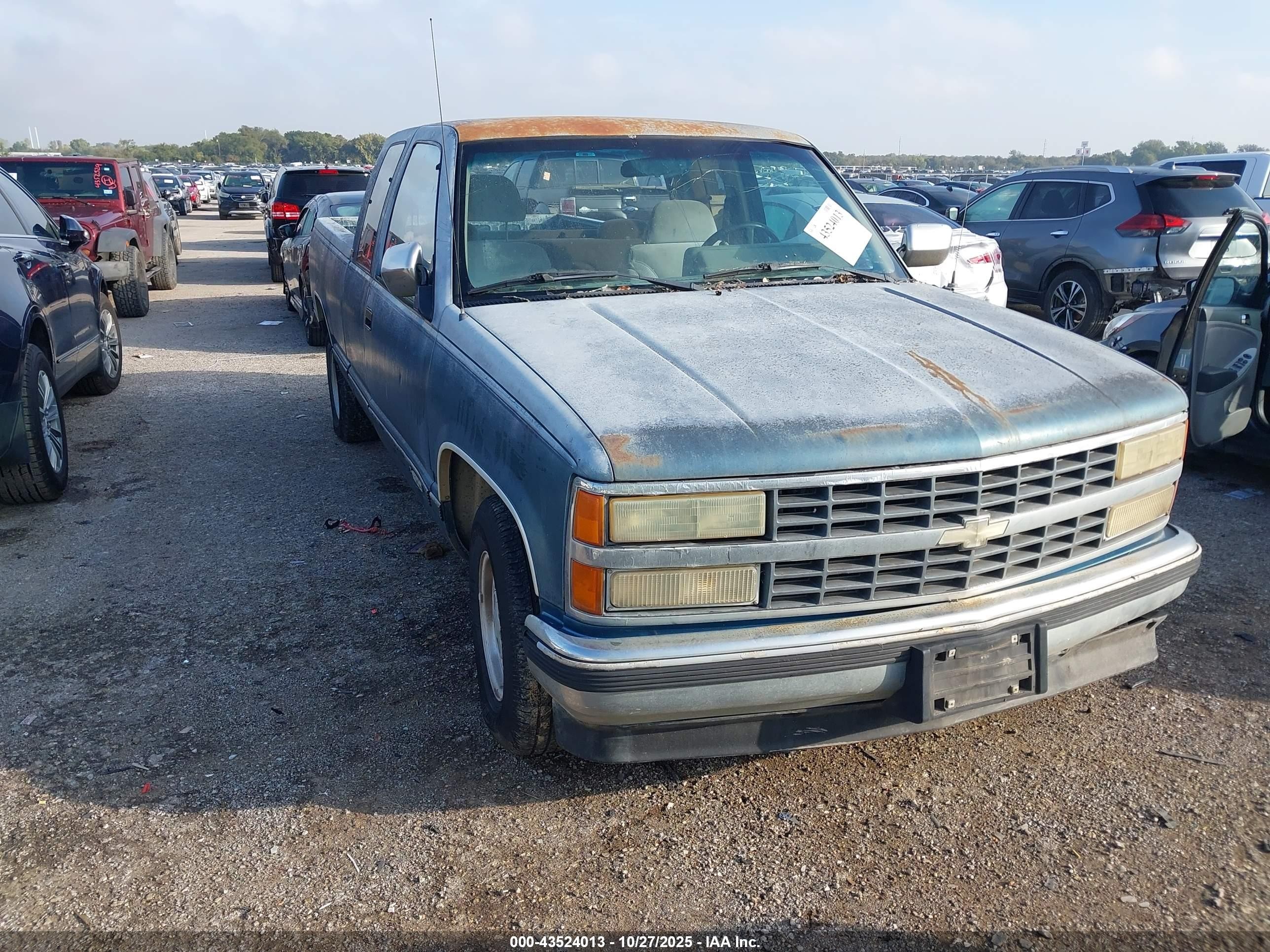 2GCEC19K2N1202826