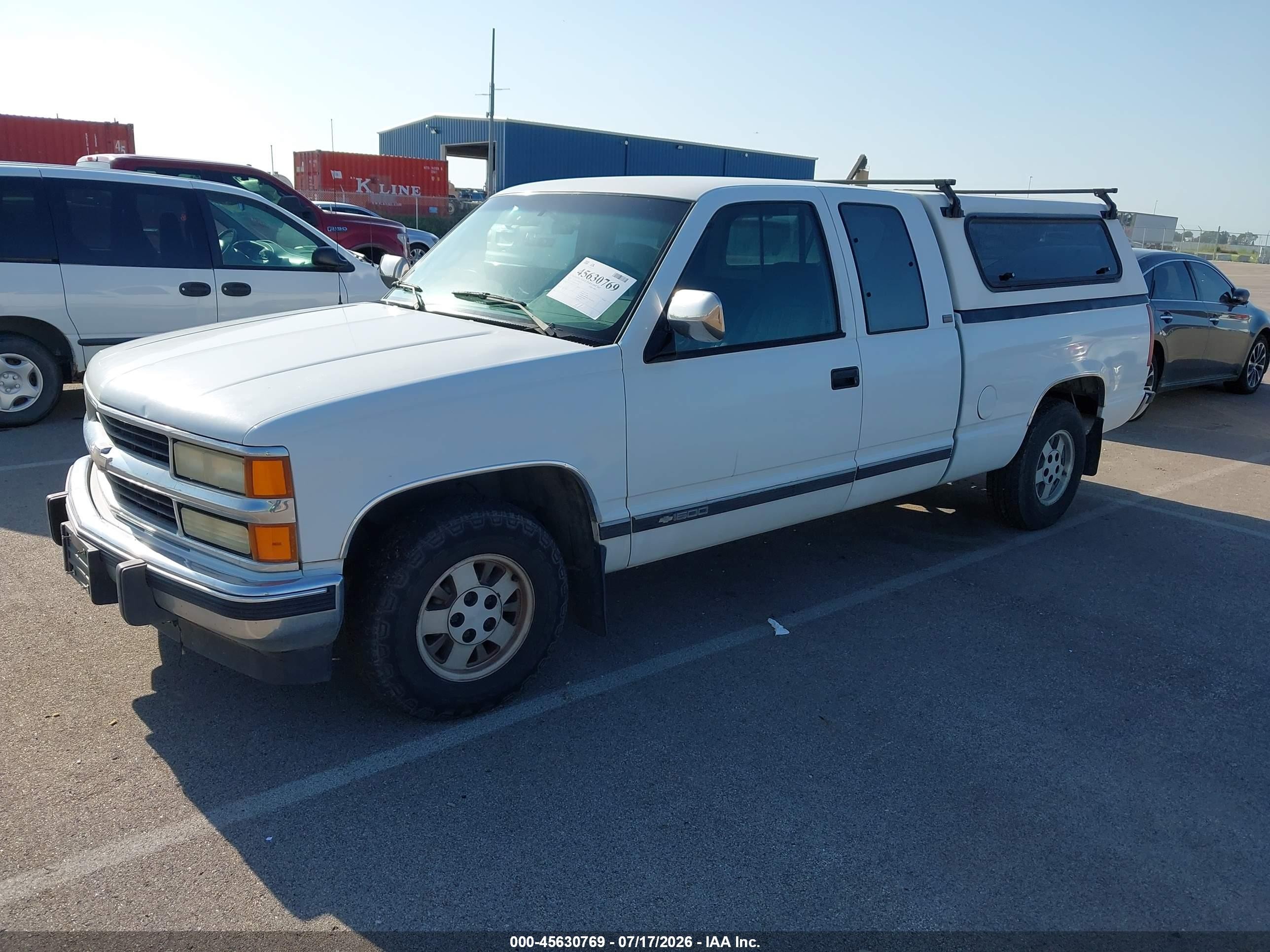 1994 Chevrolet Gmt-400 C1500 White vin: 2GCEC19K2R1141709
