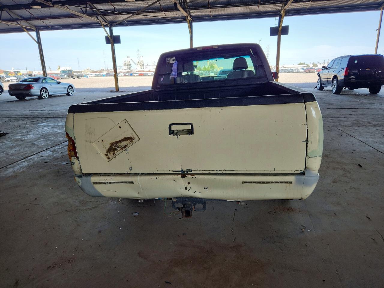 1994 Chevrolet Gmt-400 C1500 Two Tone vin: 2GCEC19K2R1151091
