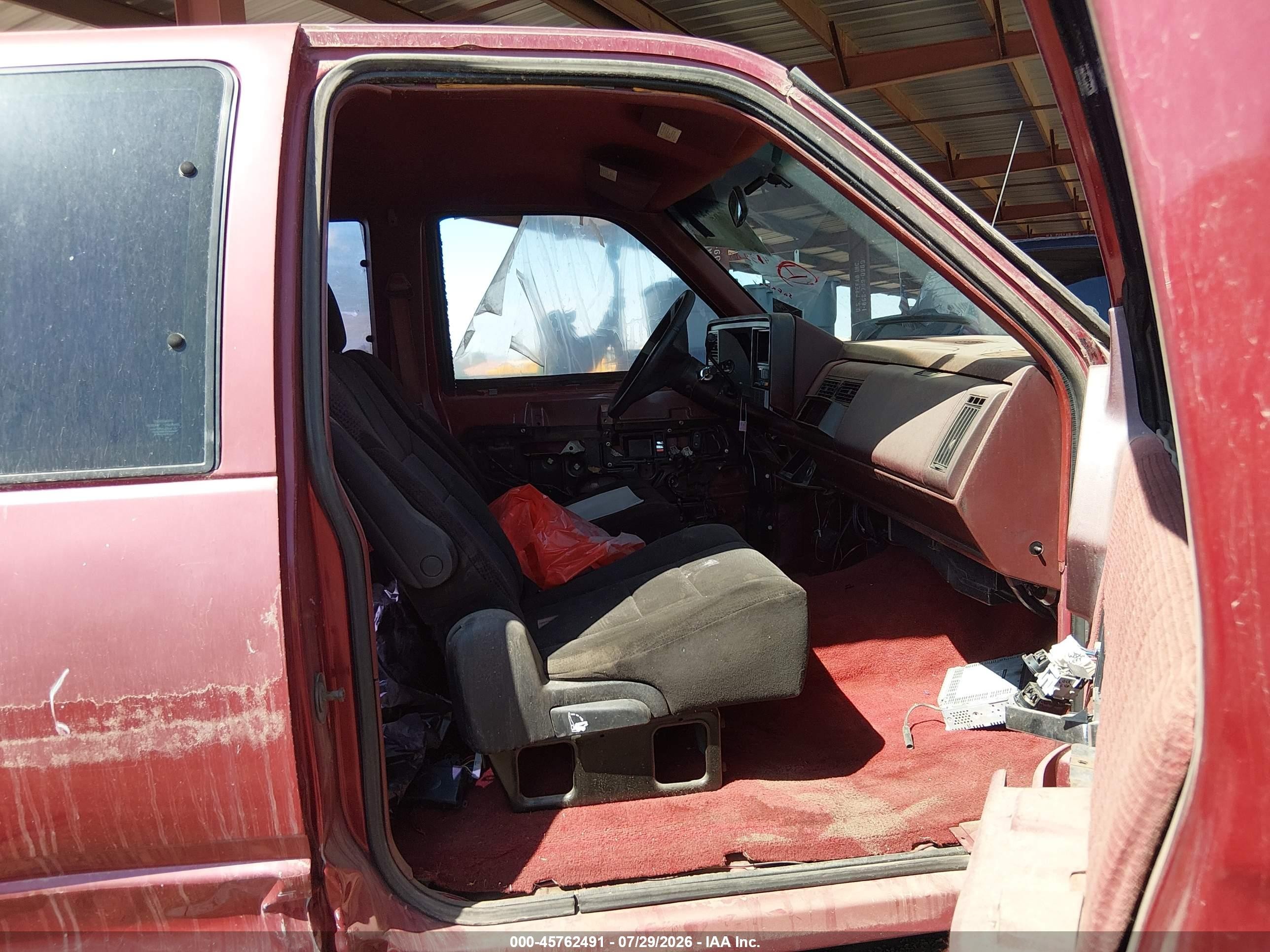 1990 Chevrolet Gmt-400 C1500 Burgundy vin: 2GCEC19K3L1151026