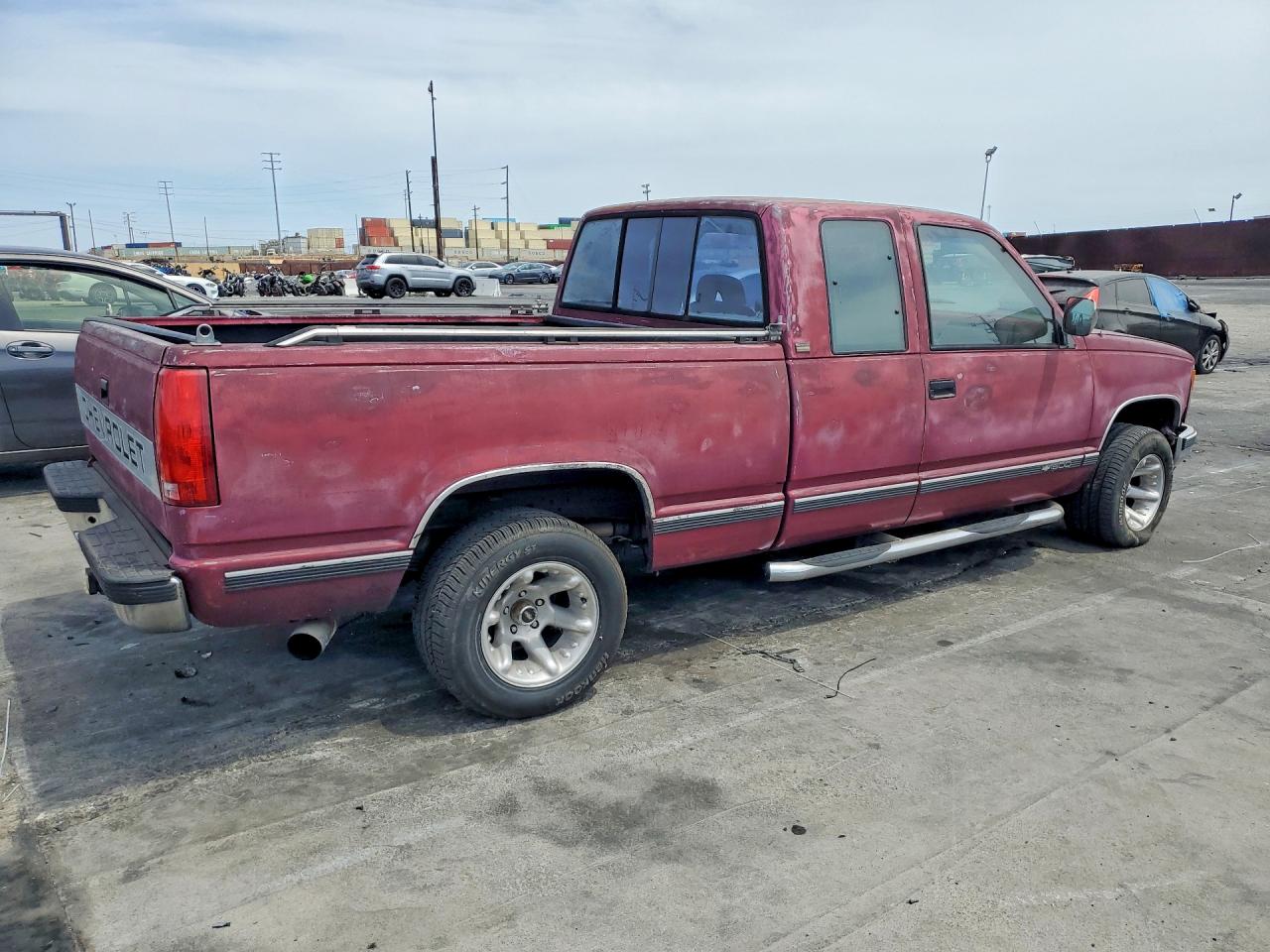 1992 Chevrolet Gmt-400 C1500 Maroon vin: 2GCEC19K4N1151684