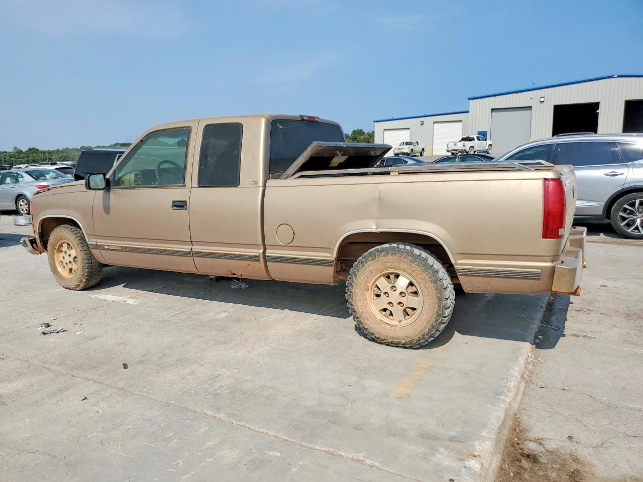 1995 Chevrolet Gmt-400 C1500 Tan vin: 2GCEC19K4S1175835