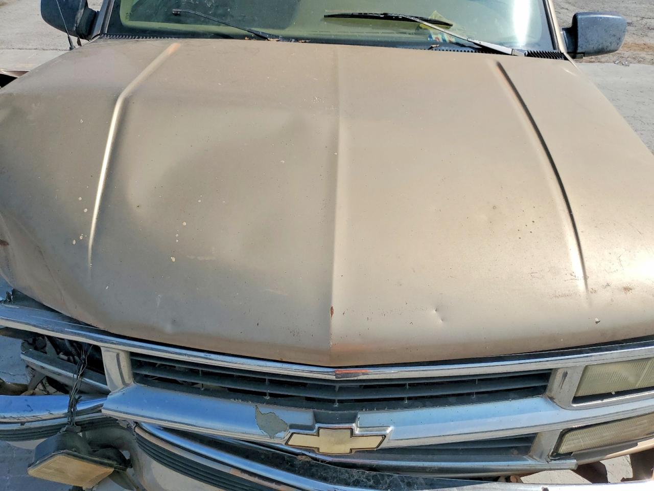 1995 Chevrolet Gmt-400 C1500 Tan vin: 2GCEC19K4S1175835