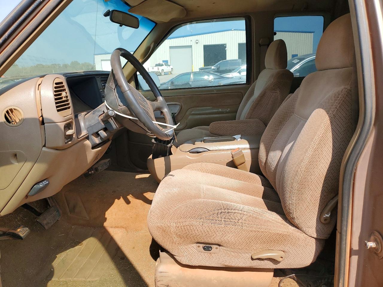 1995 Chevrolet Gmt-400 C1500 Tan vin: 2GCEC19K4S1175835