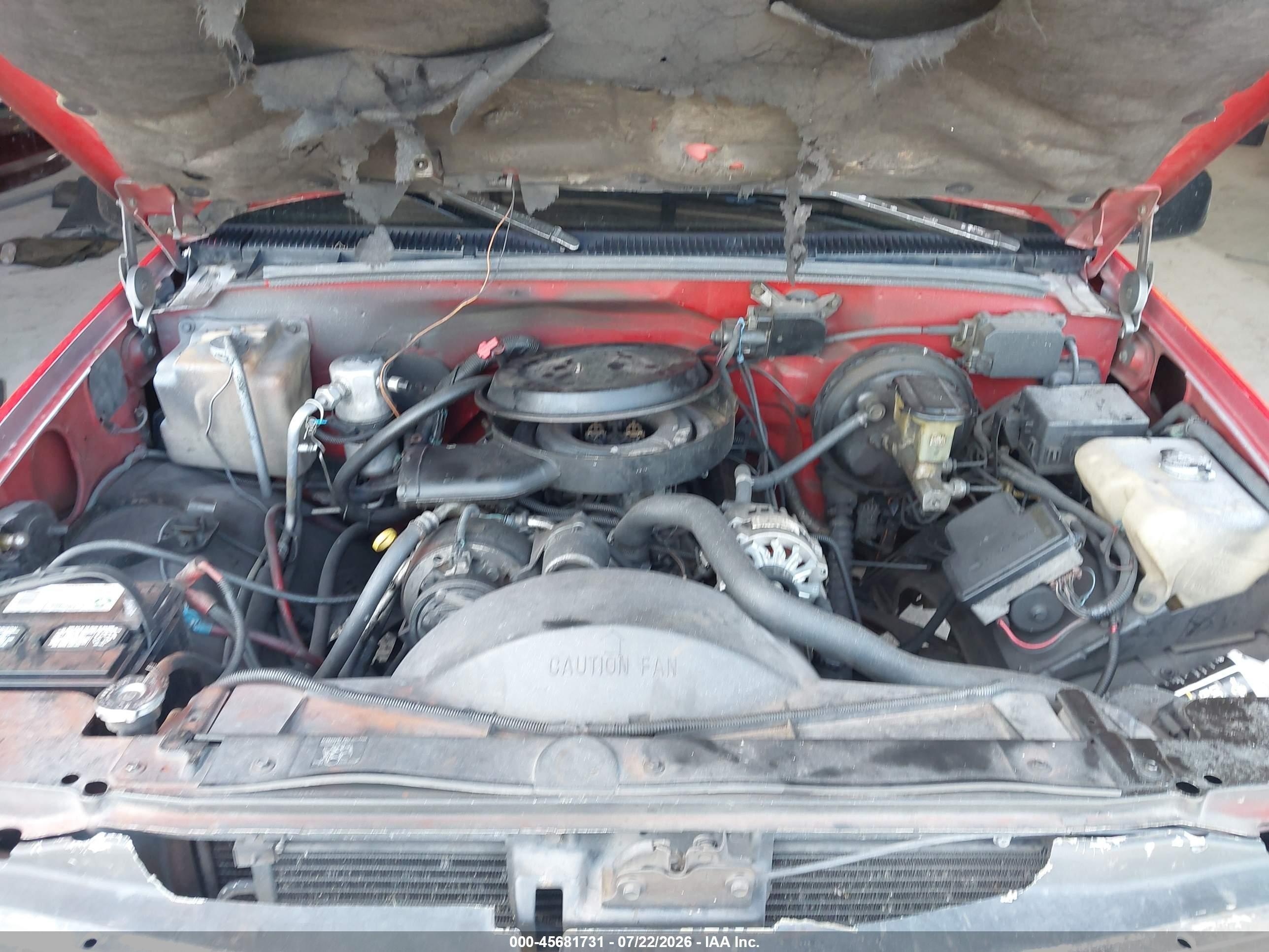 1995 Chevrolet Gmt-400 C1500 Red vin: 2GCEC19K4S1272050