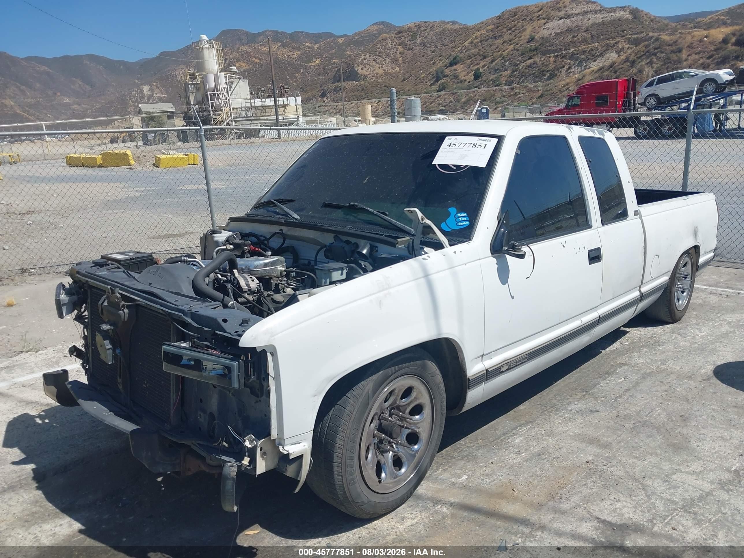 1995 Chevrolet Gmt-400 C1500 White vin: 2GCEC19K4S1294551