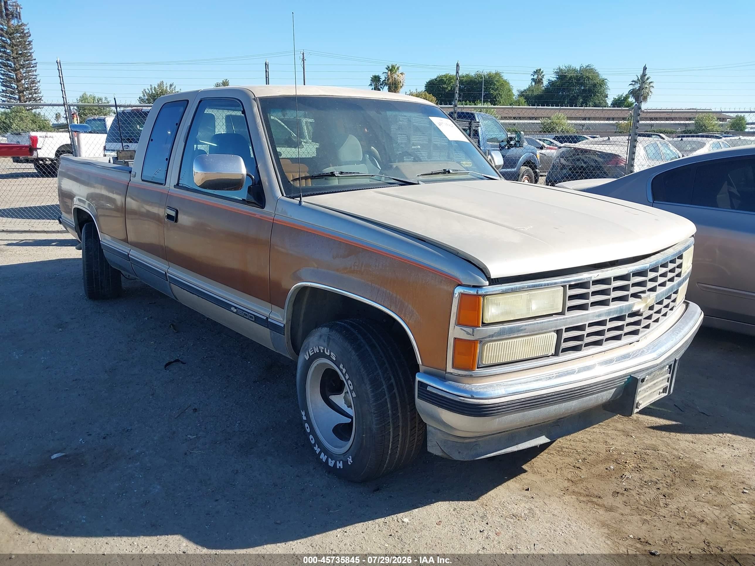 1990 Chevrolet Gmt-400 C1500 Коричневый vin: 2GCEC19K5L1246591