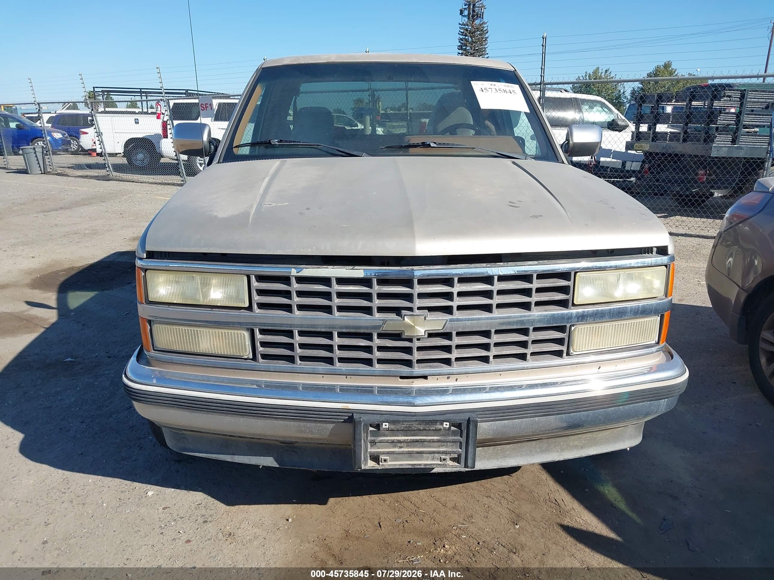 1990 Chevrolet Gmt-400 C1500 Коричневый vin: 2GCEC19K5L1246591