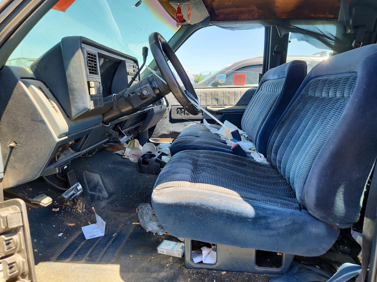 1991 Chevrolet Gmt-400 C1500 Blue vin: 2GCEC19K5M1213365