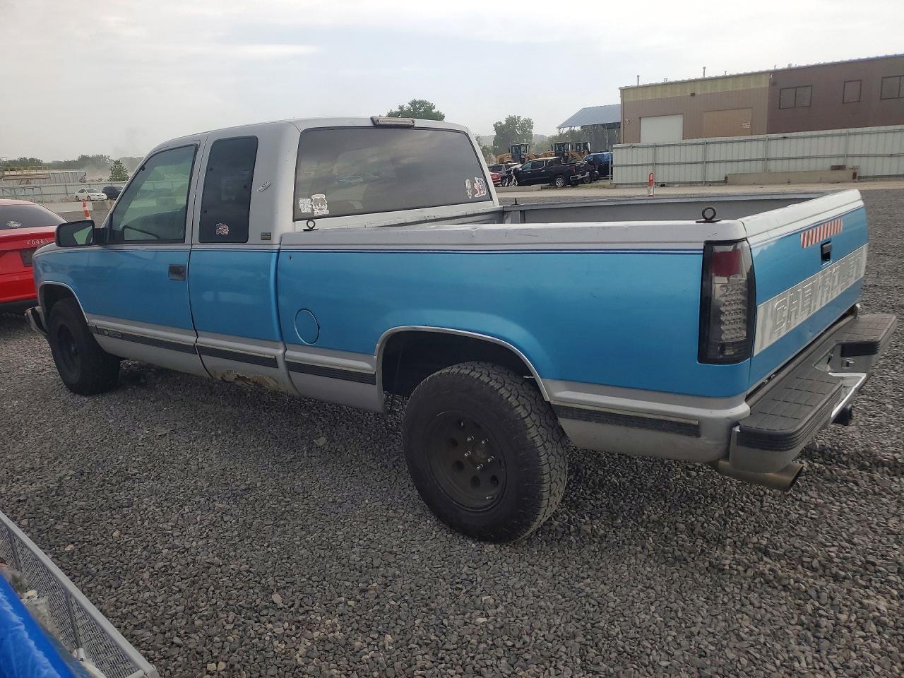 1995 Chevrolet Gmt-400 C1500 Two Tone vin: 2GCEC19K5S1210866