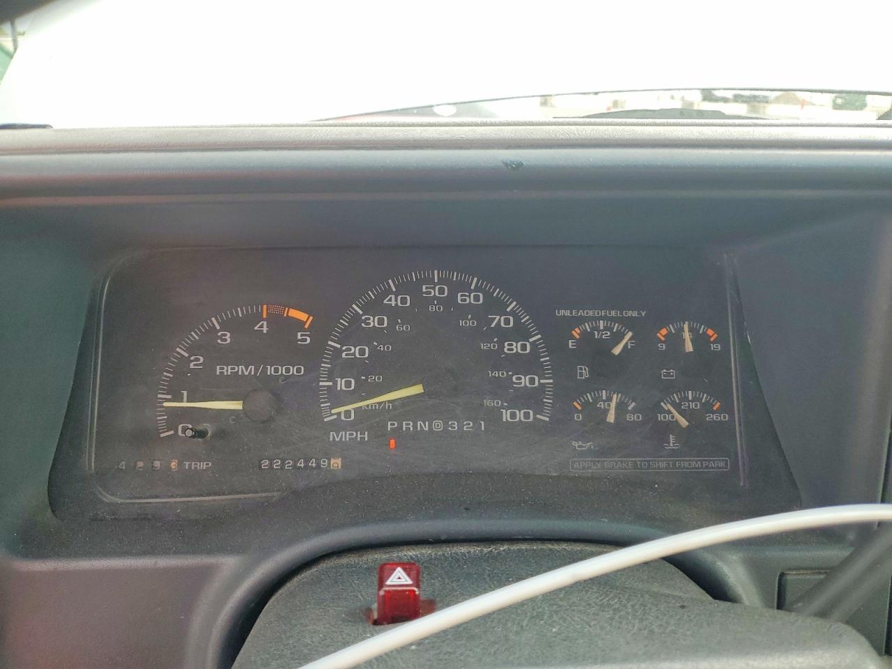 1995 Chevrolet Gmt-400 C1500 Two Tone vin: 2GCEC19K5S1210866