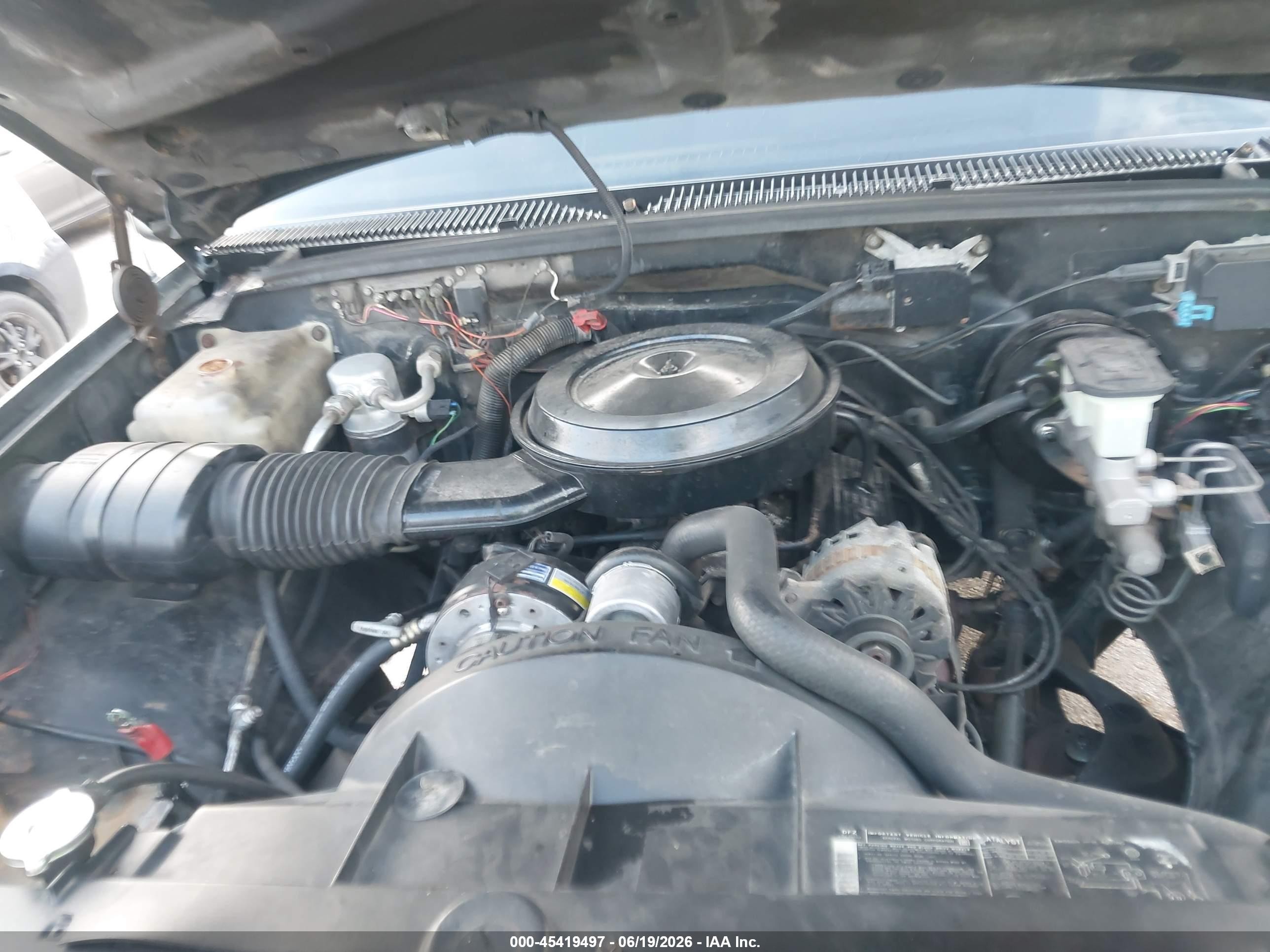 1989 Chevrolet Gmt-400 C1500 Black vin: 2GCEC19KXK1188847
