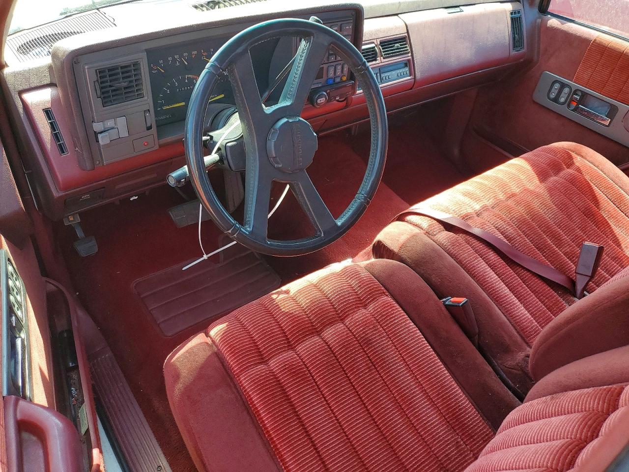 1991 Chevrolet Gmt-400 C1500 White vin: 2GCEC19KXM1236172