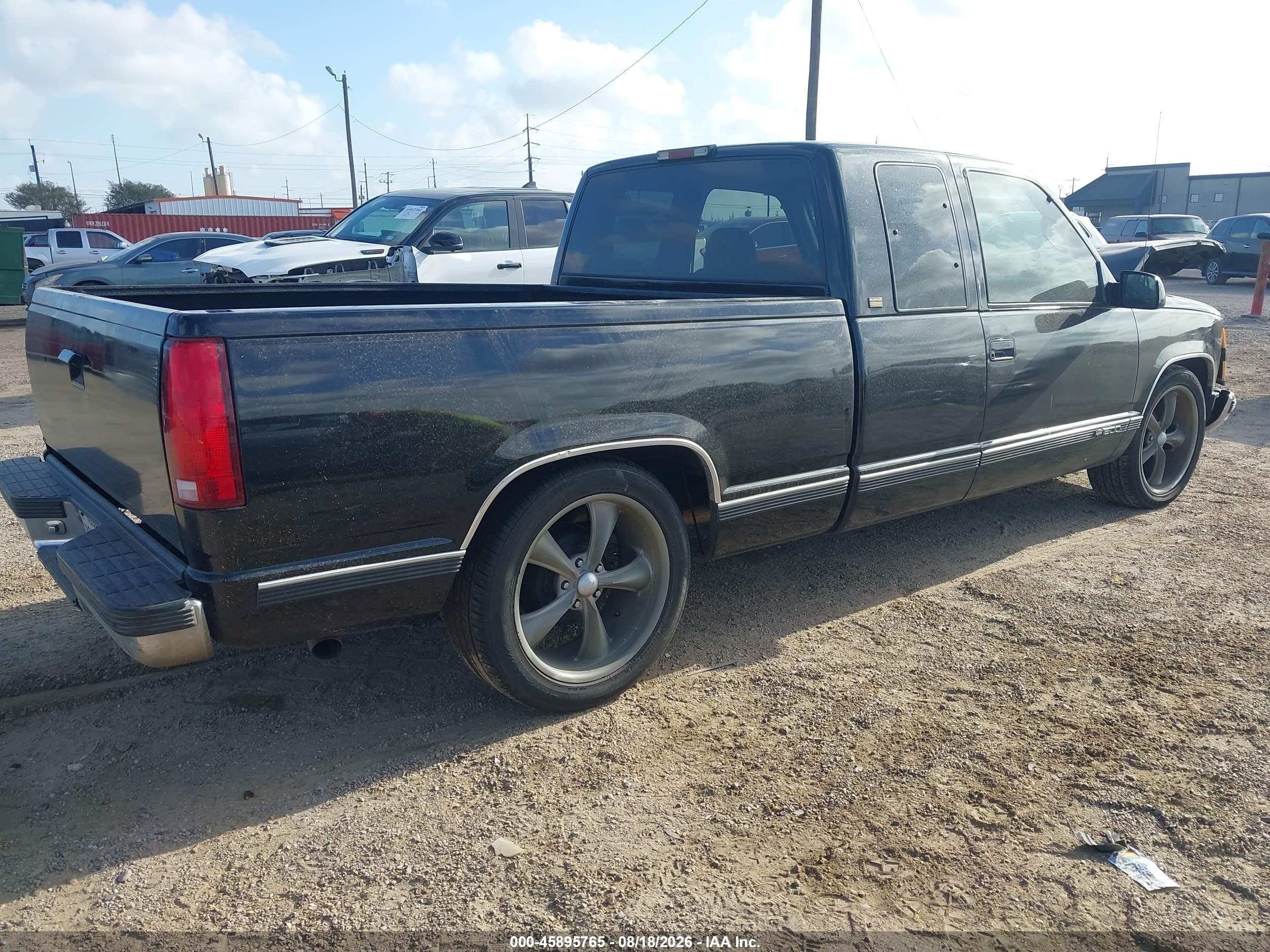 1995 Chevrolet Gmt-400 C1500 Black vin: 2GCEC19KXS1246164