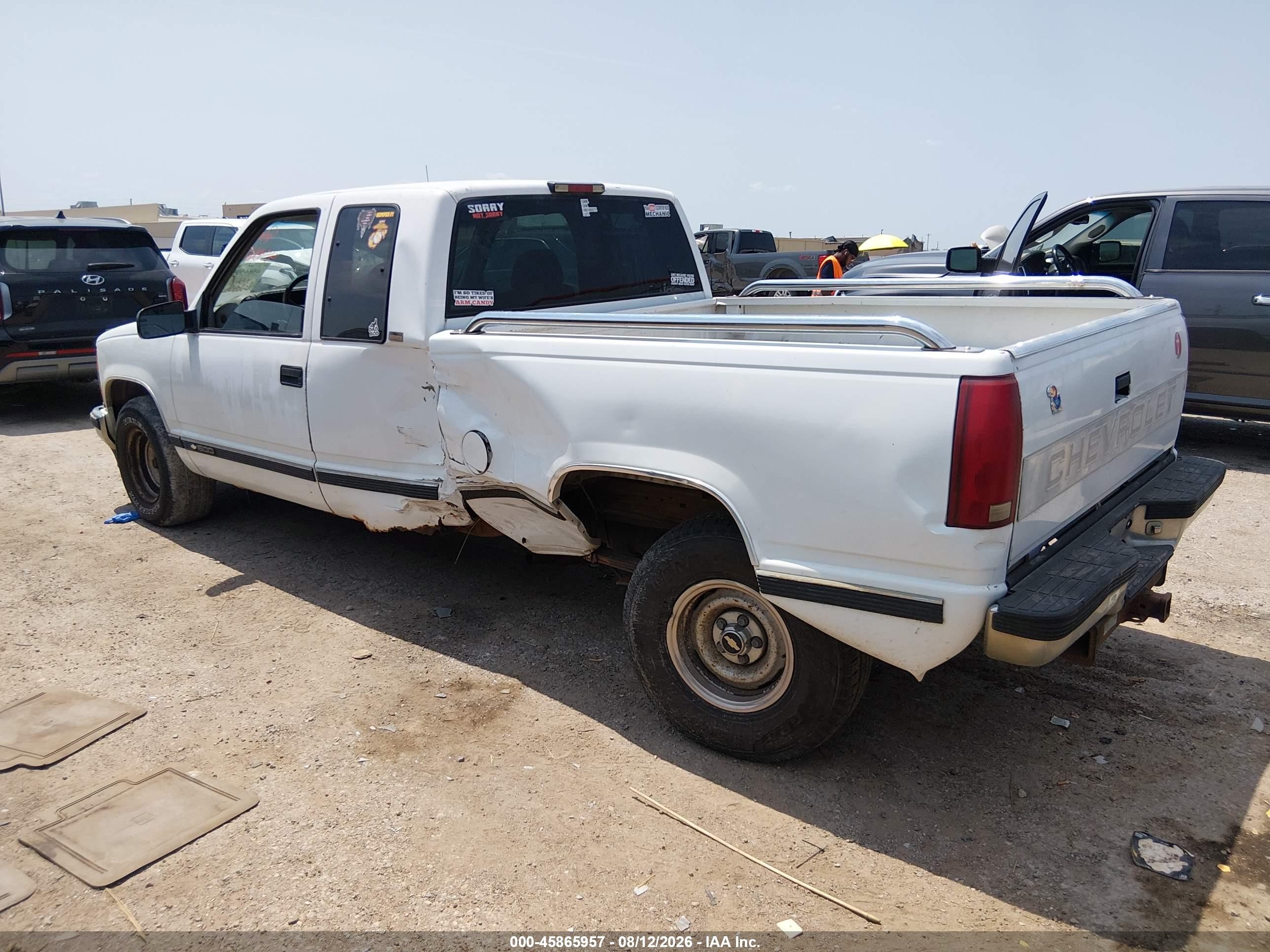 1996 Chevrolet Gmt-400 C1500 White vin: 2GCEC19M2T1208558