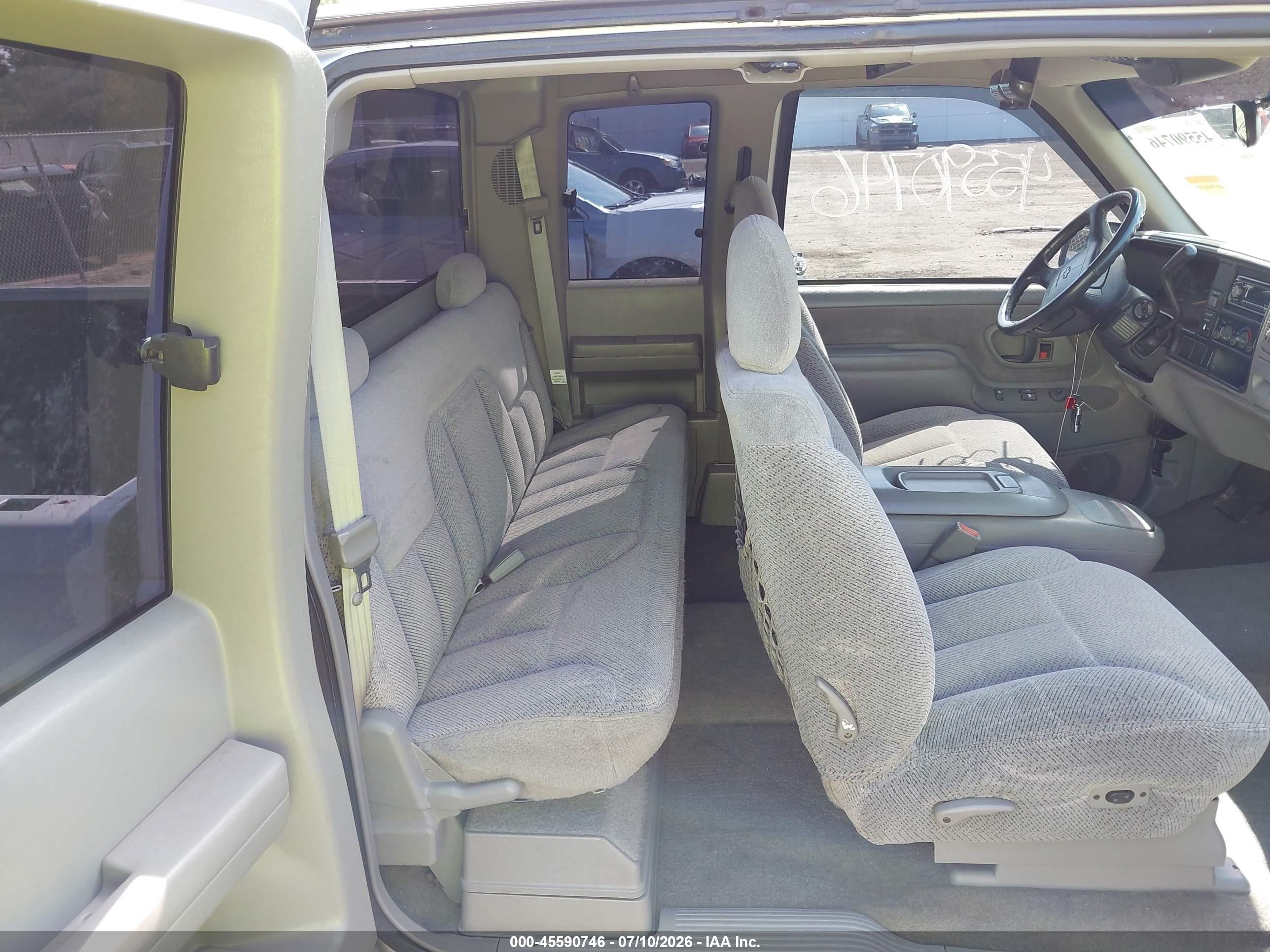 1997 Chevrolet C1500 Fleetside Gray vin: 2GCEC19M2V1179887