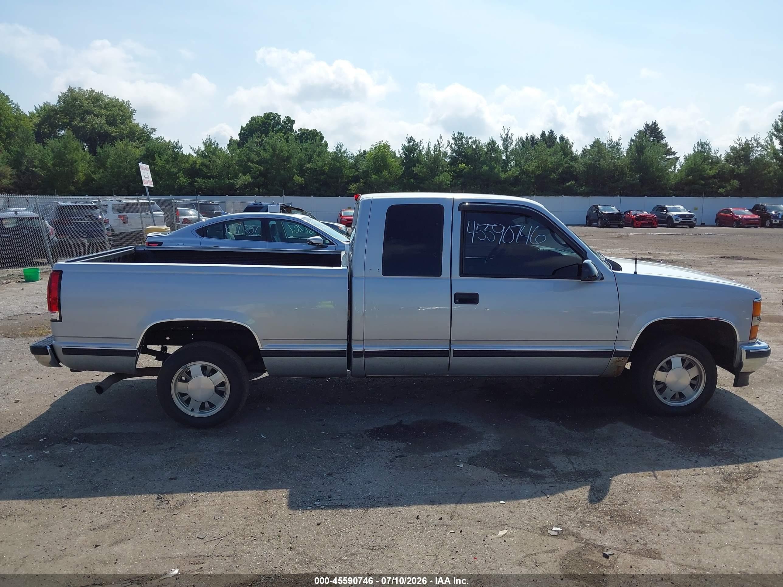 1997 Chevrolet C1500 Fleetside Gray vin: 2GCEC19M2V1179887