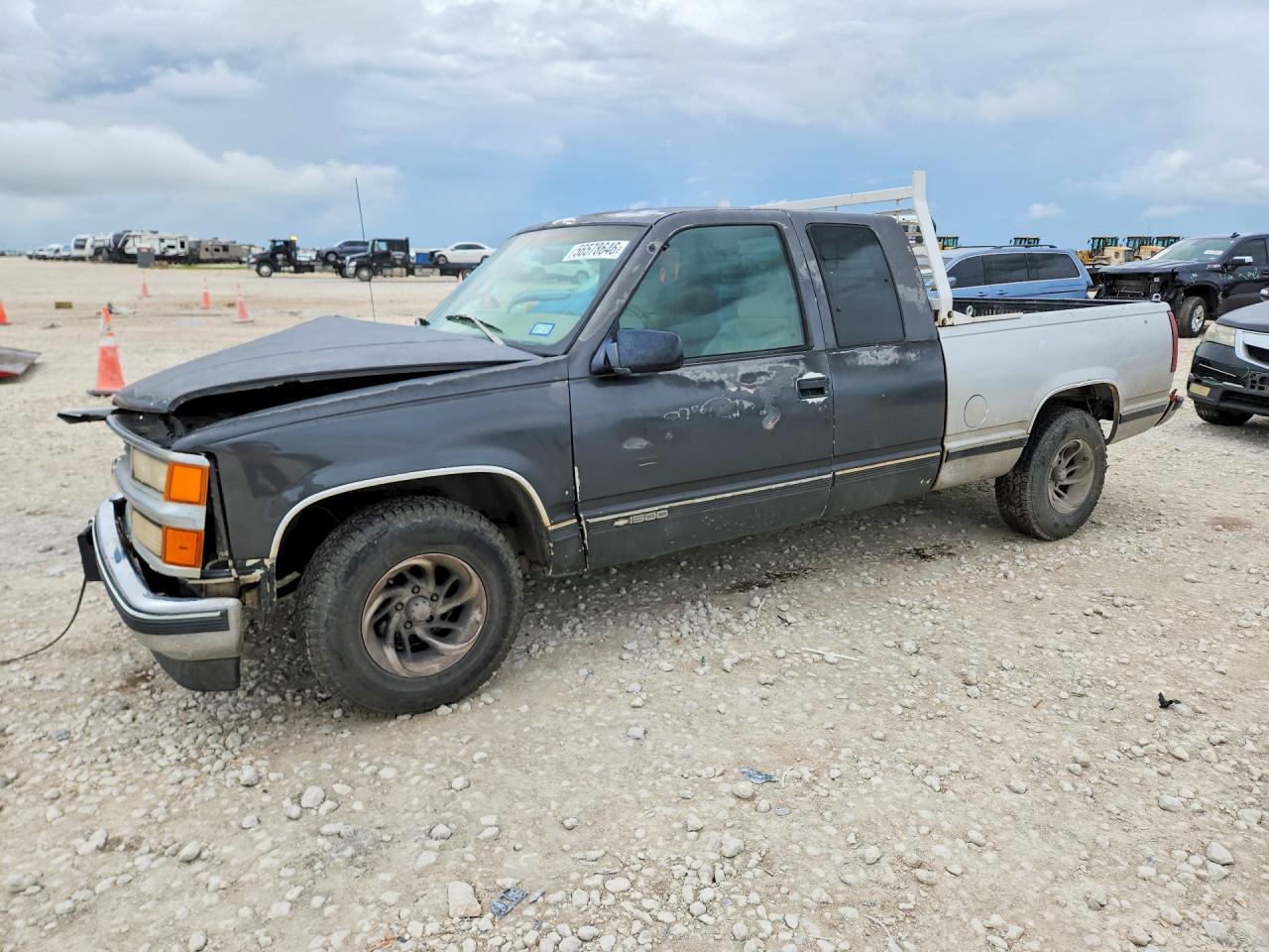 1998 Chevrolet Gmt-400 C1500 Gray vin: 2GCEC19M2W1272619