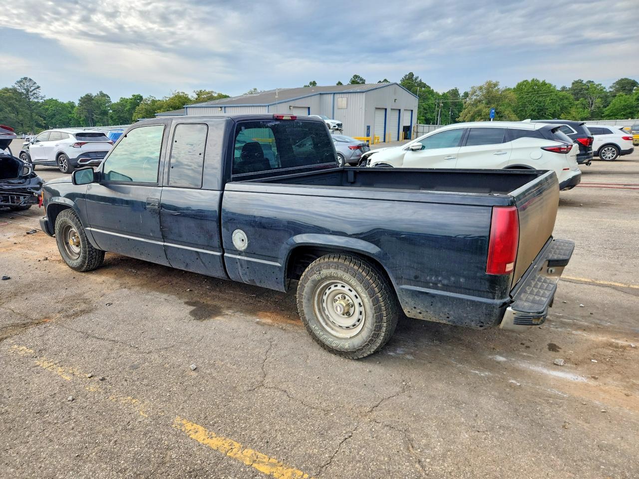 1998 Chevrolet Gmt-400 C1500 Black vin: 2GCEC19M5W1207554