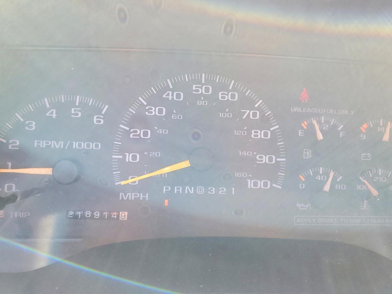 1997 Chevrolet Gmt-400 C1500 Silver vin: 2GCEC19MXV1254691