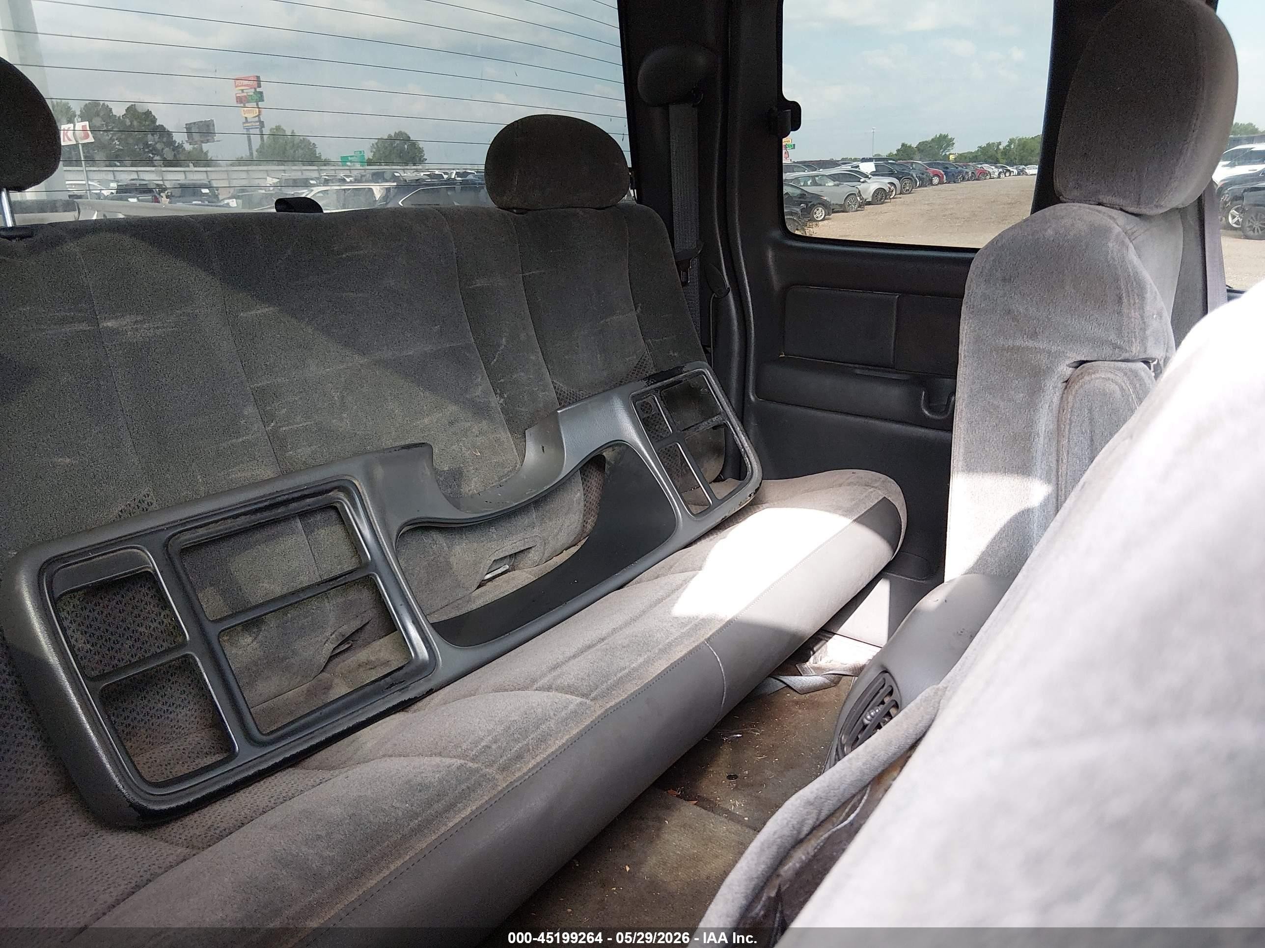 2004 Chevrolet Silverado 1500 Ls Tan vin: 2GCEC19N341352601
