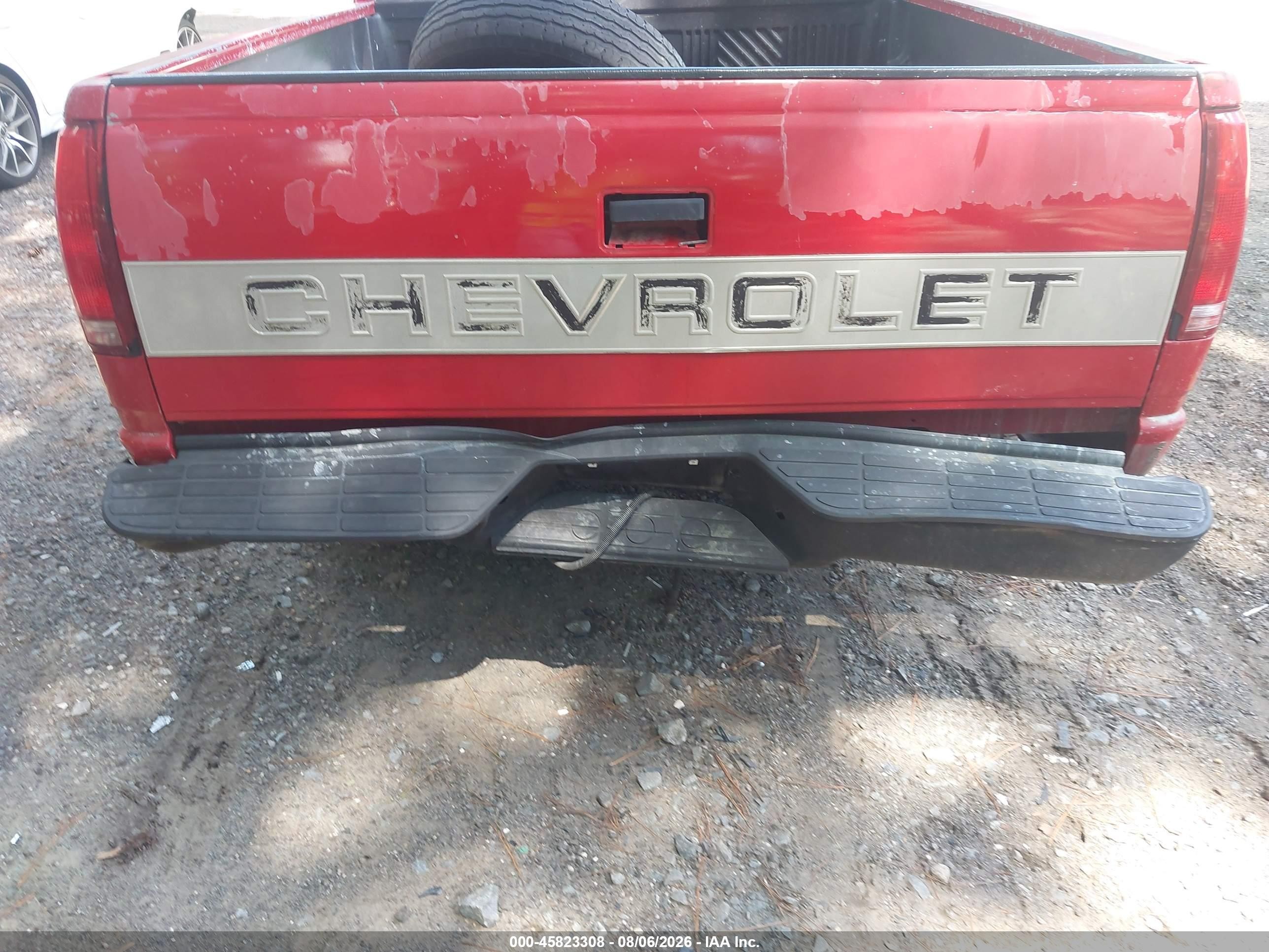 1997 Chevrolet C1500 Fleetside Red vin: 2GCEC19R1V1176054