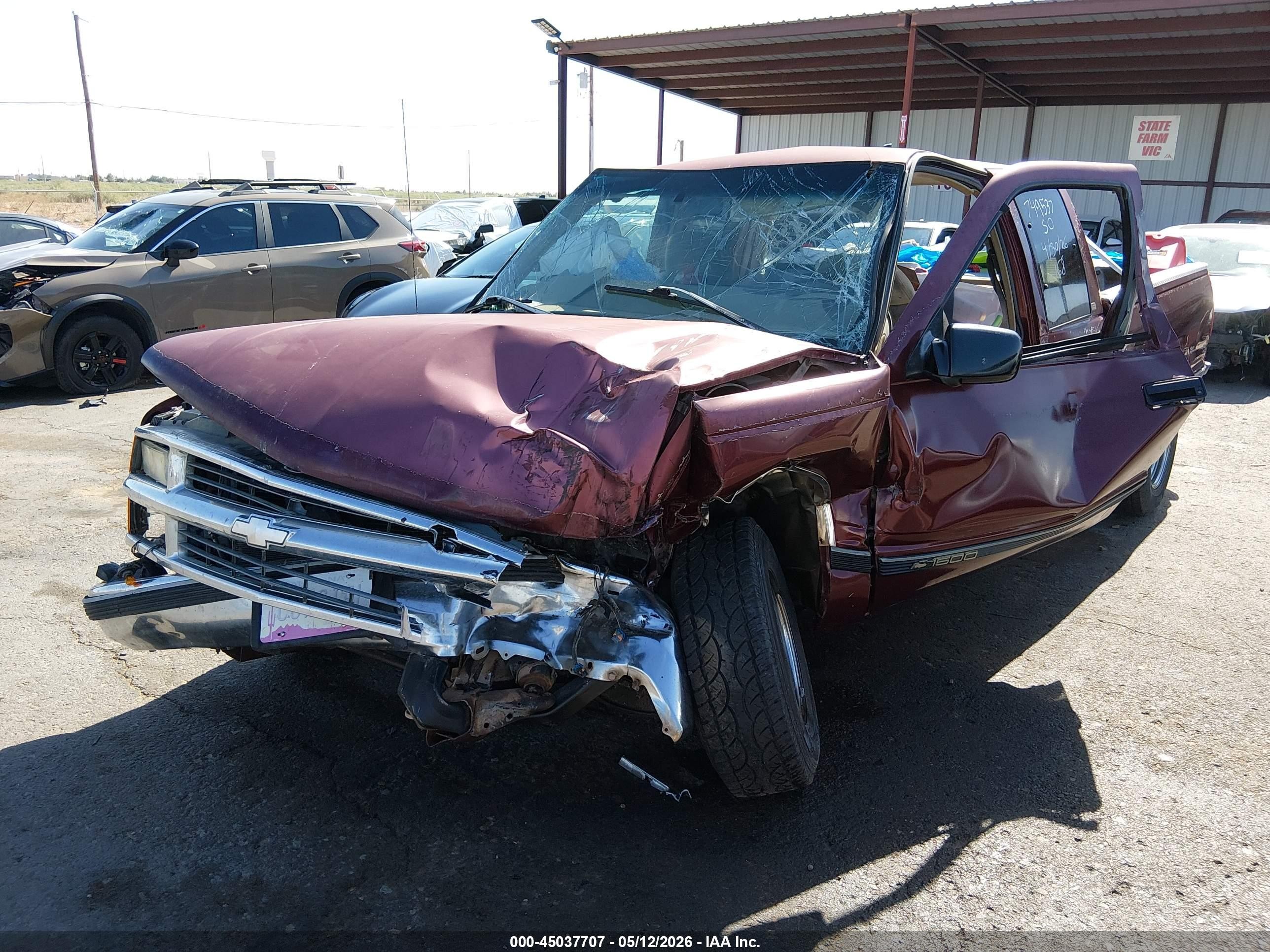 1997 Chevrolet C1500 Fleetside Maroon vin: 2GCEC19R1V1193243
