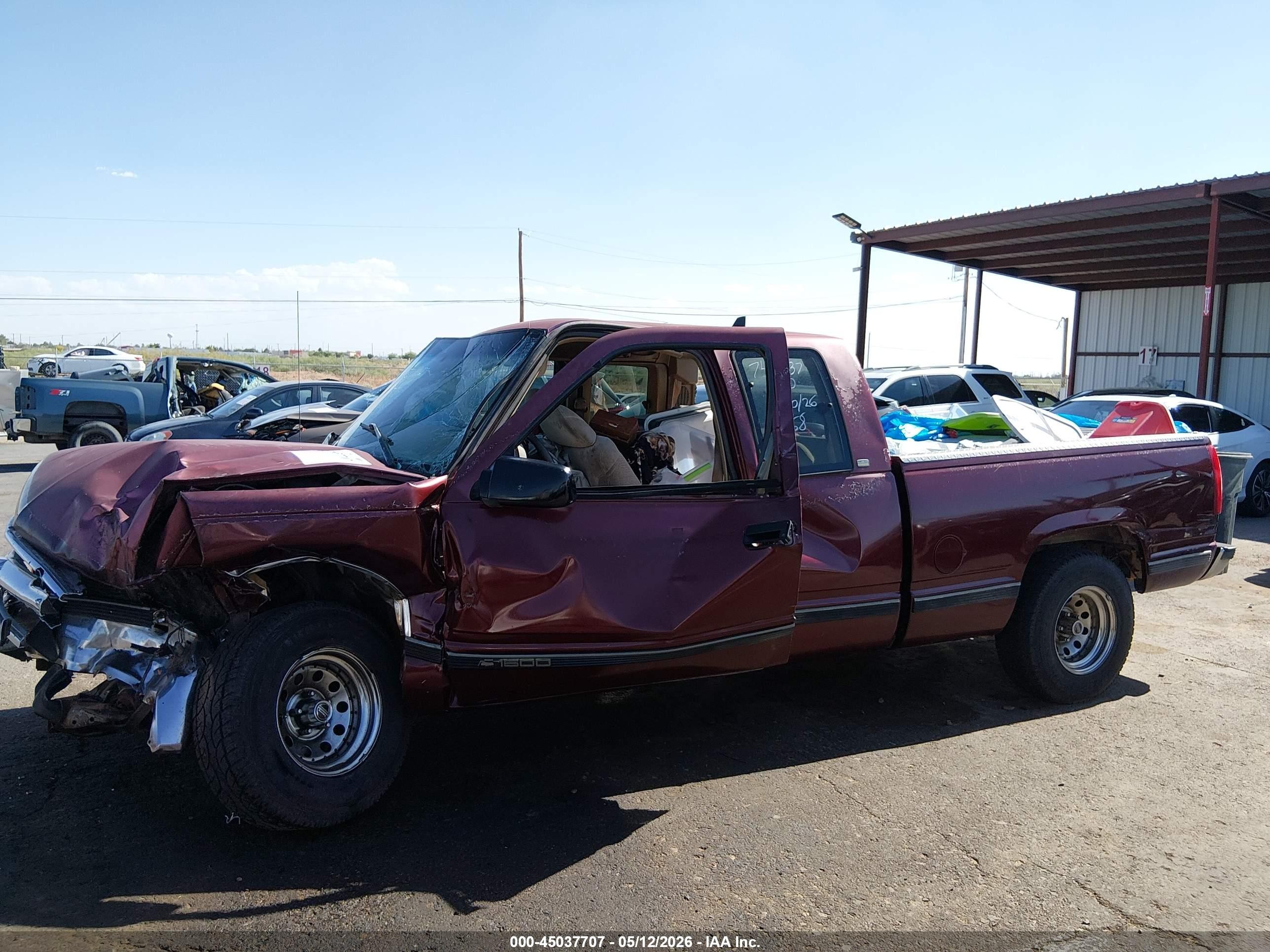 1997 Chevrolet C1500 Fleetside Maroon vin: 2GCEC19R1V1193243